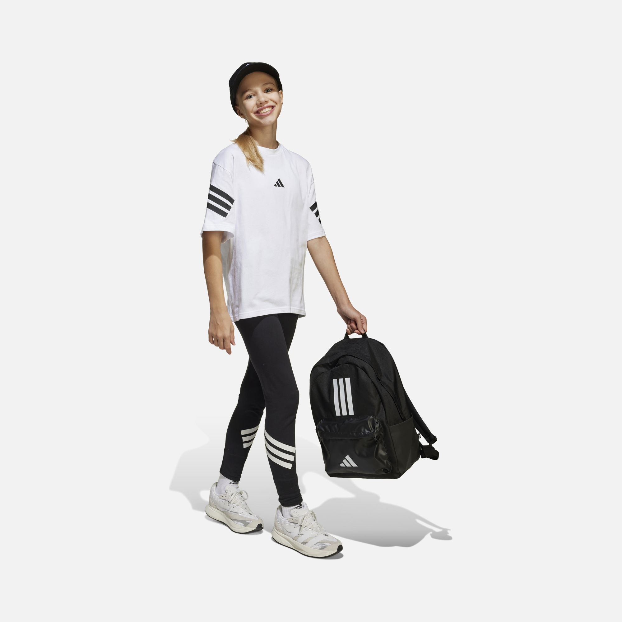 adidas Sportswear Future Icons 3-Stripes & 3-Bar Logo Detail Short-Sleeve Çocuk Tişört