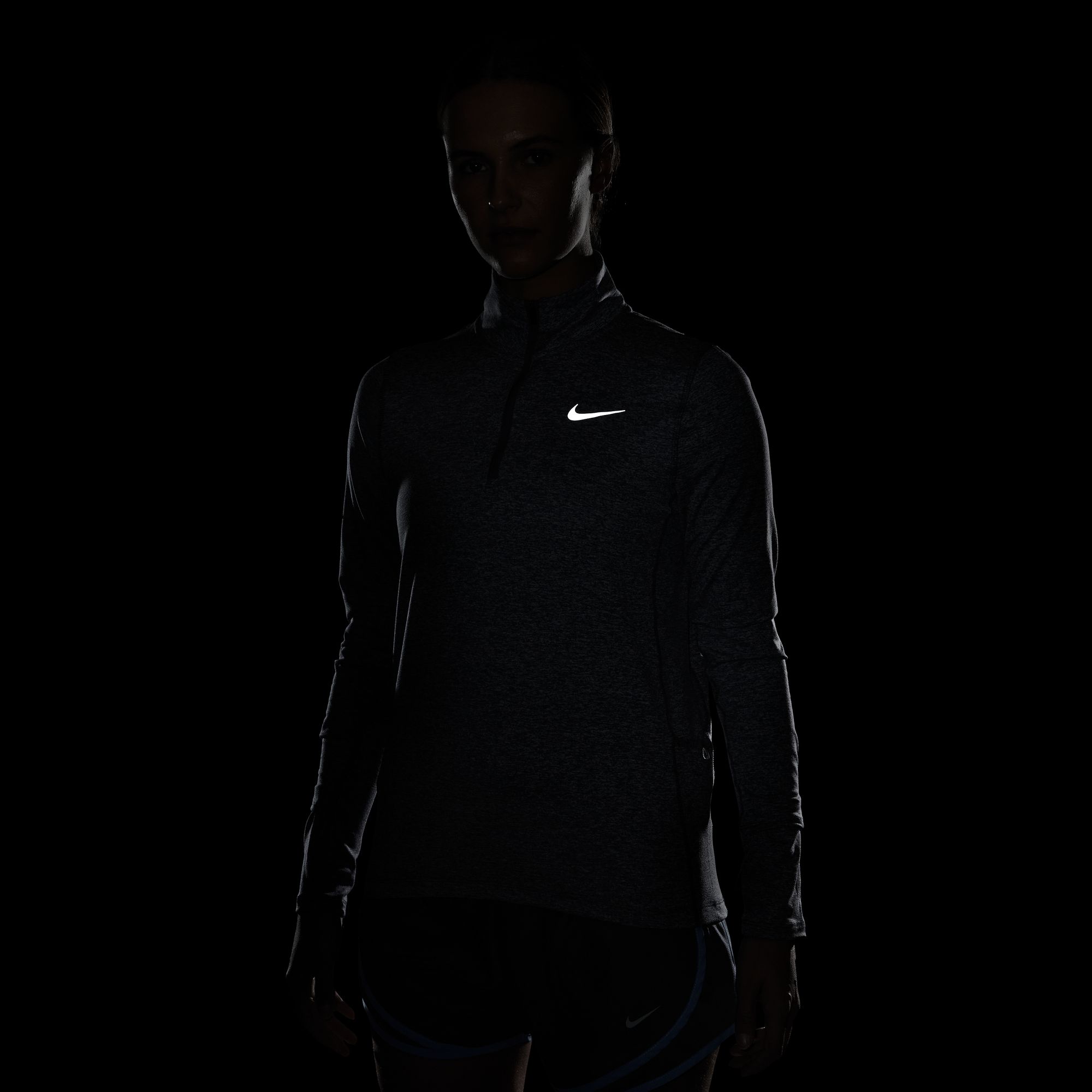 Nike Element 1/2-Zip Running Long-Sleeve Kadın Tişört
