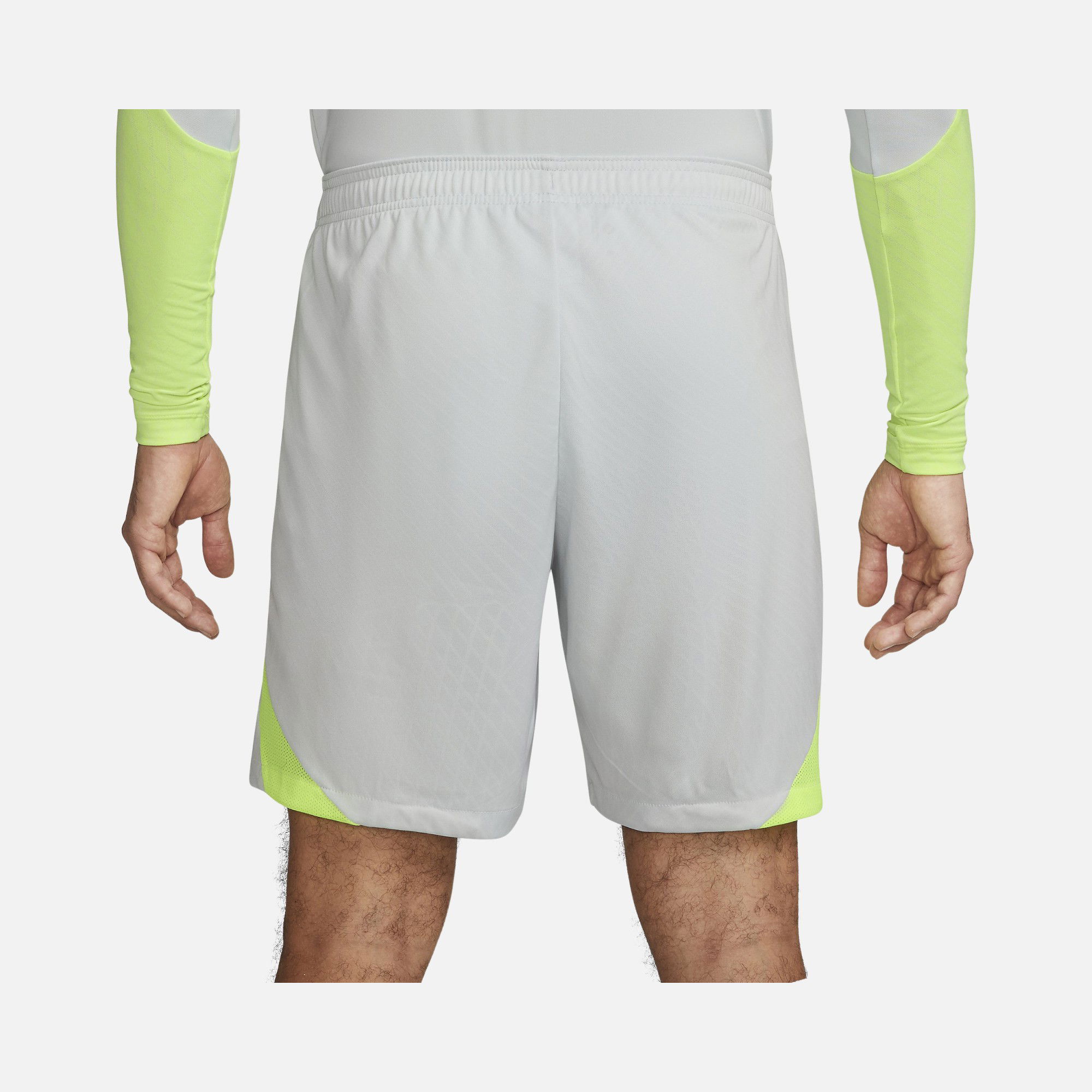 Nike Dri-Fit Strike Soccer Erkek Şort