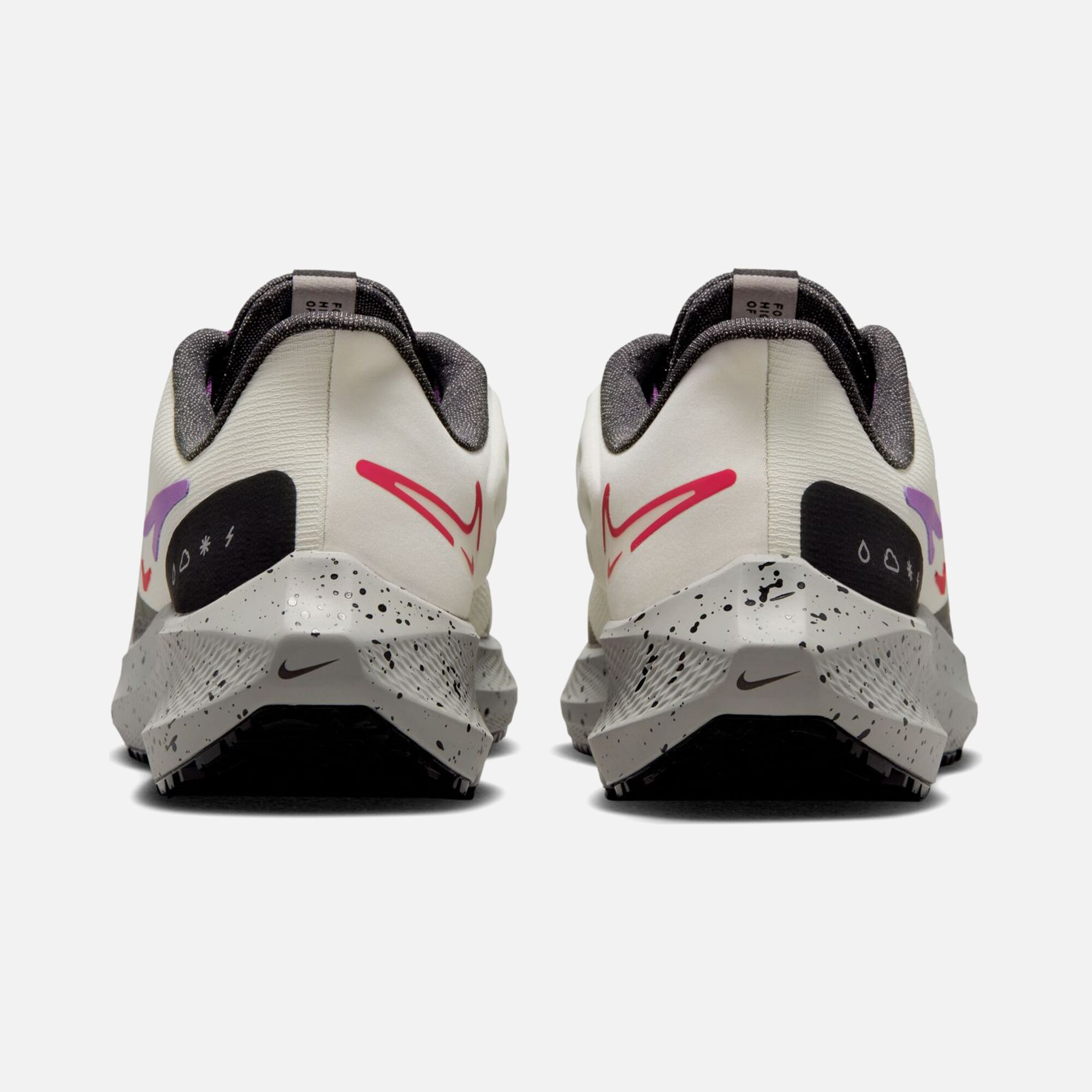 Nike Air Zoom Pegasus 39 Shield Weatherised Road Running Kadın Spor Ayakkabı