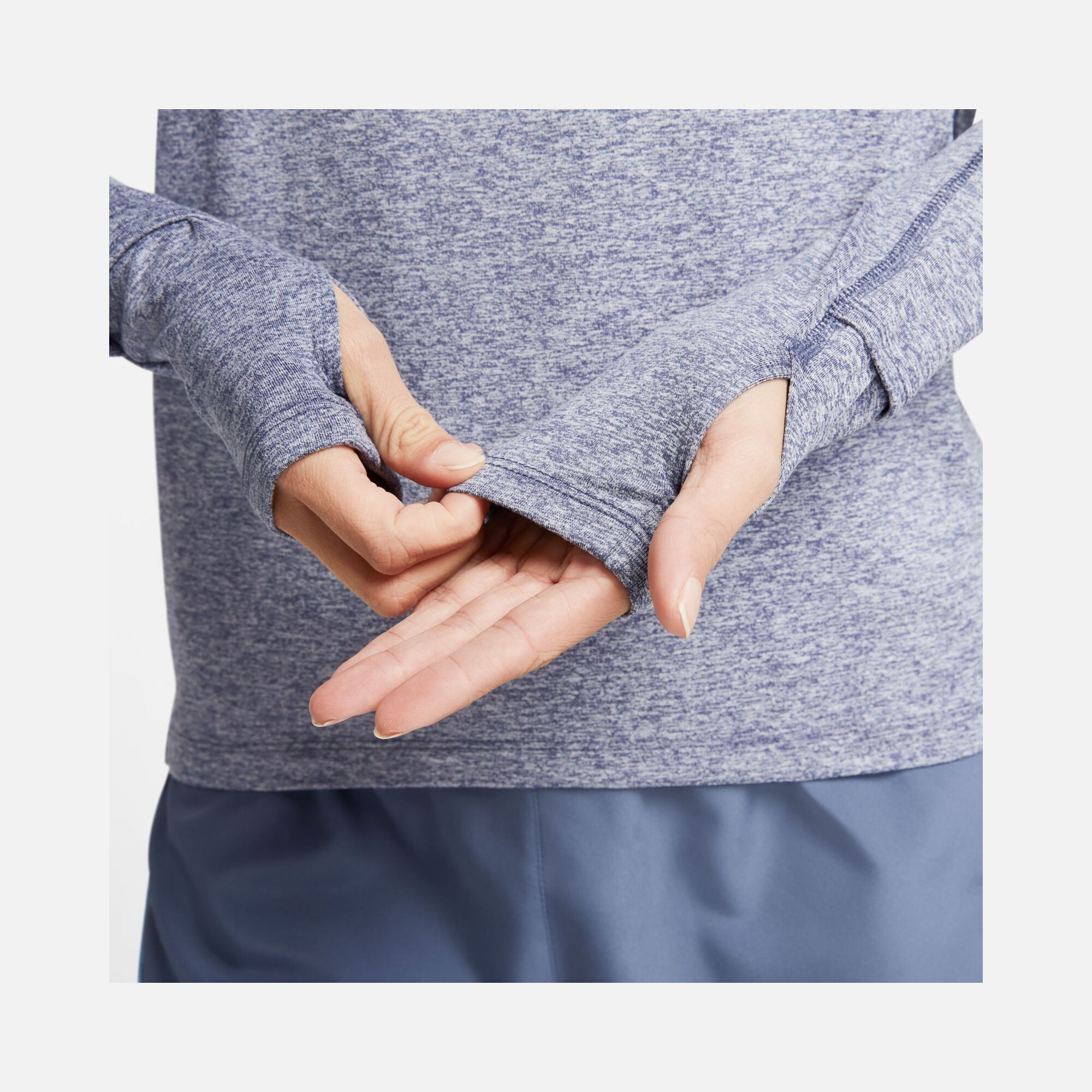 Nike Element 1/2-Zip Running Long-Sleeve Kadın Tişört