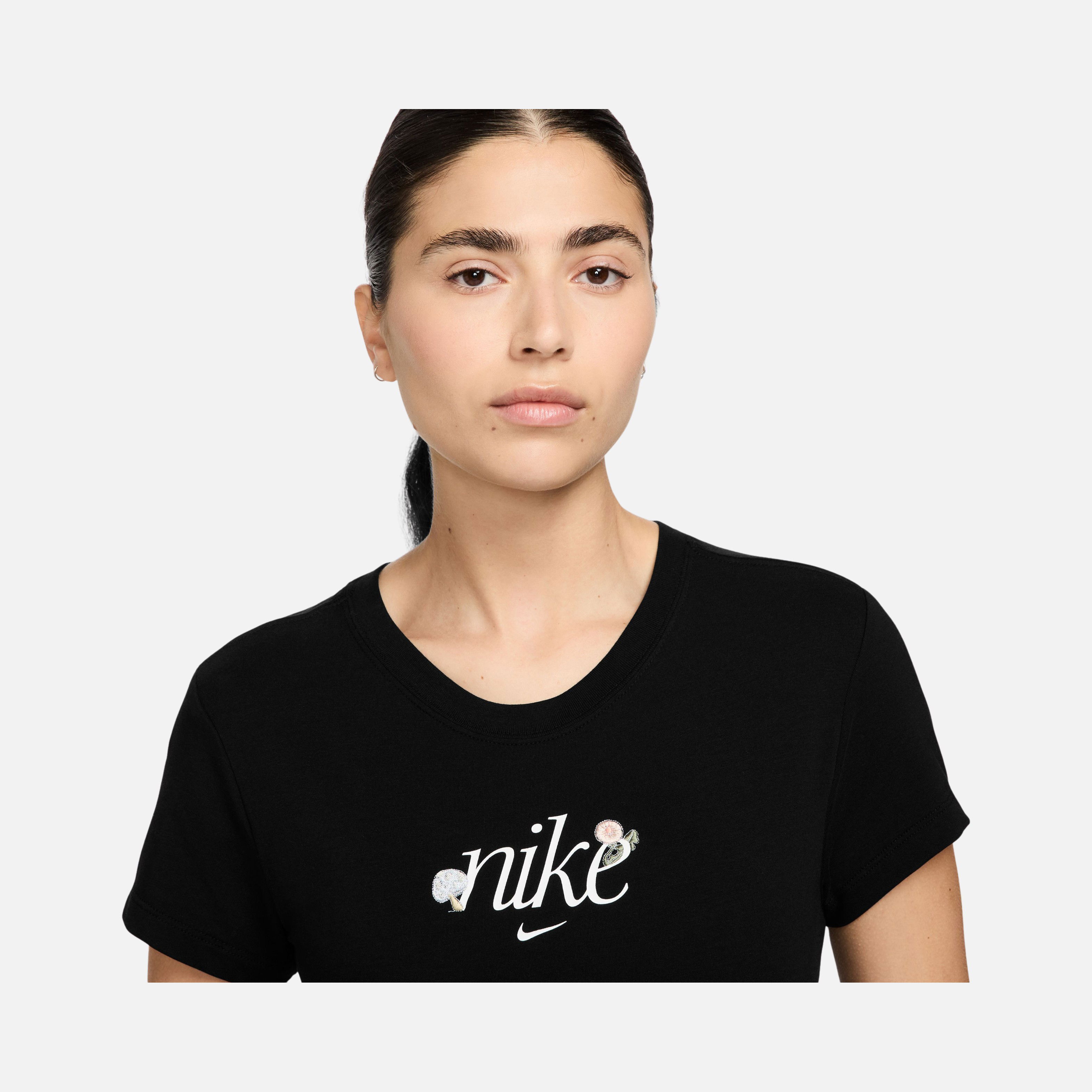Nike W Nsw Chll Knit Tee Eday Kadın Tişört