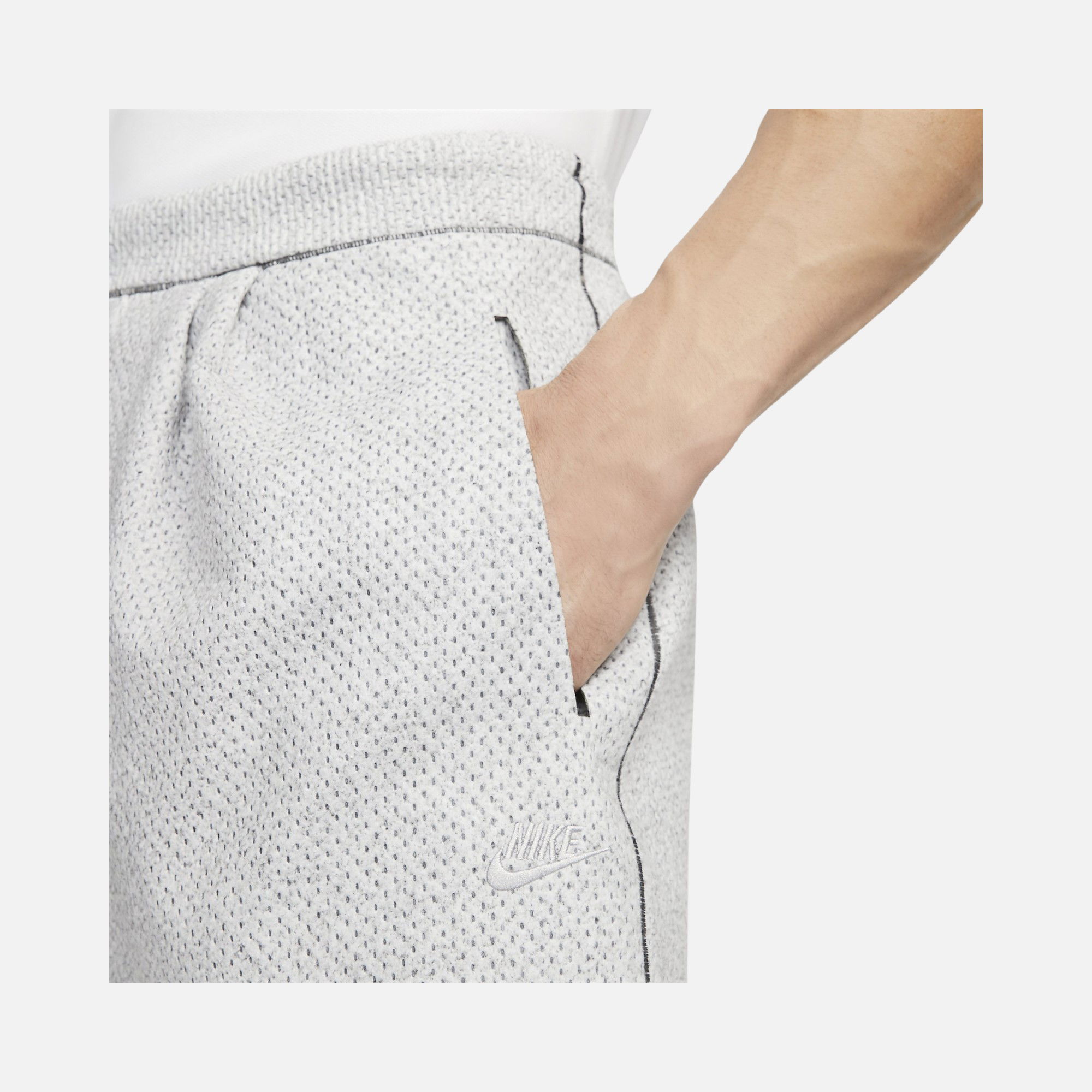 Nike Sportswear Forward Tech Pack Erkek Şort