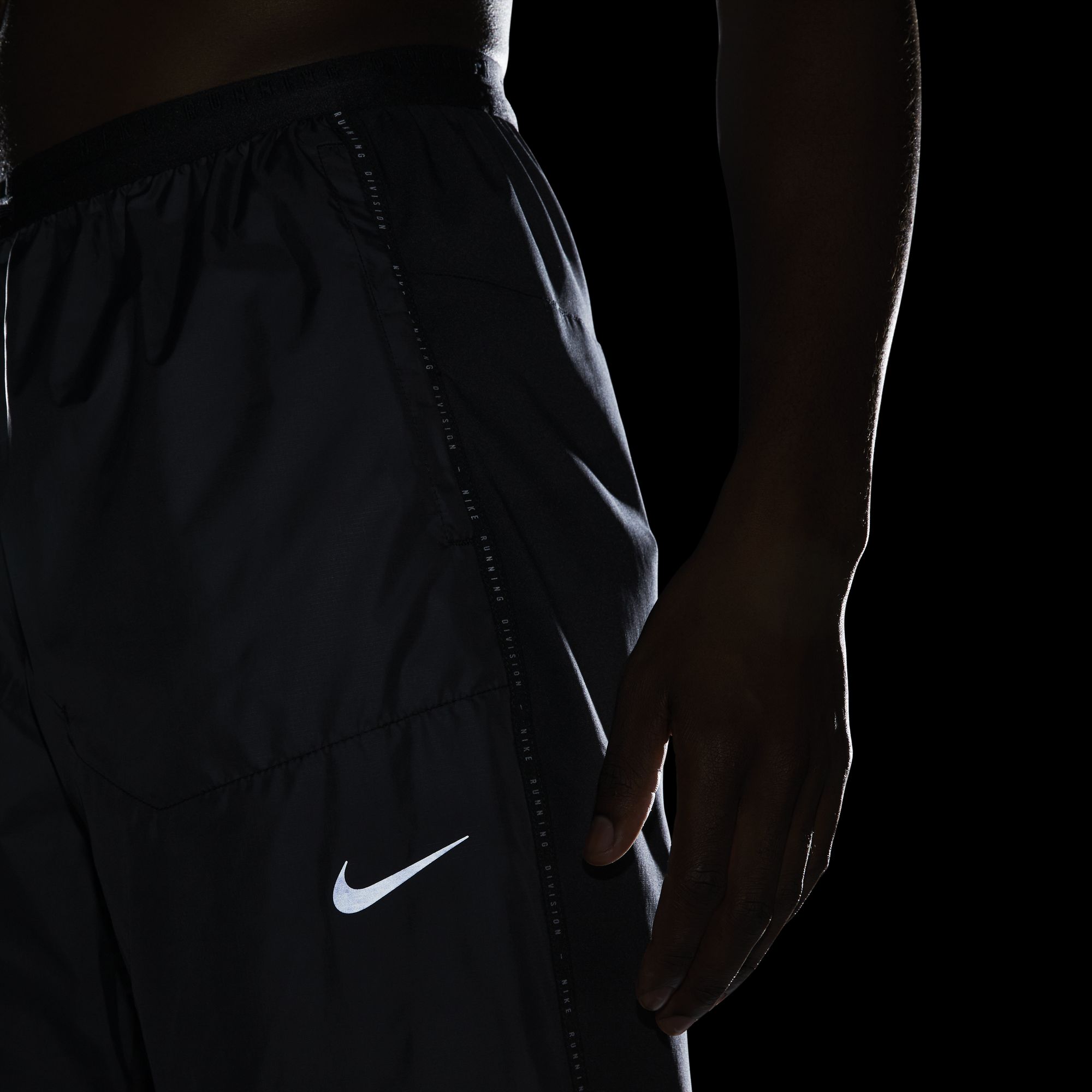 Nike Storm-Fit Run Division Phenom Elite Flash FW21 Erkek Eşofman Altı