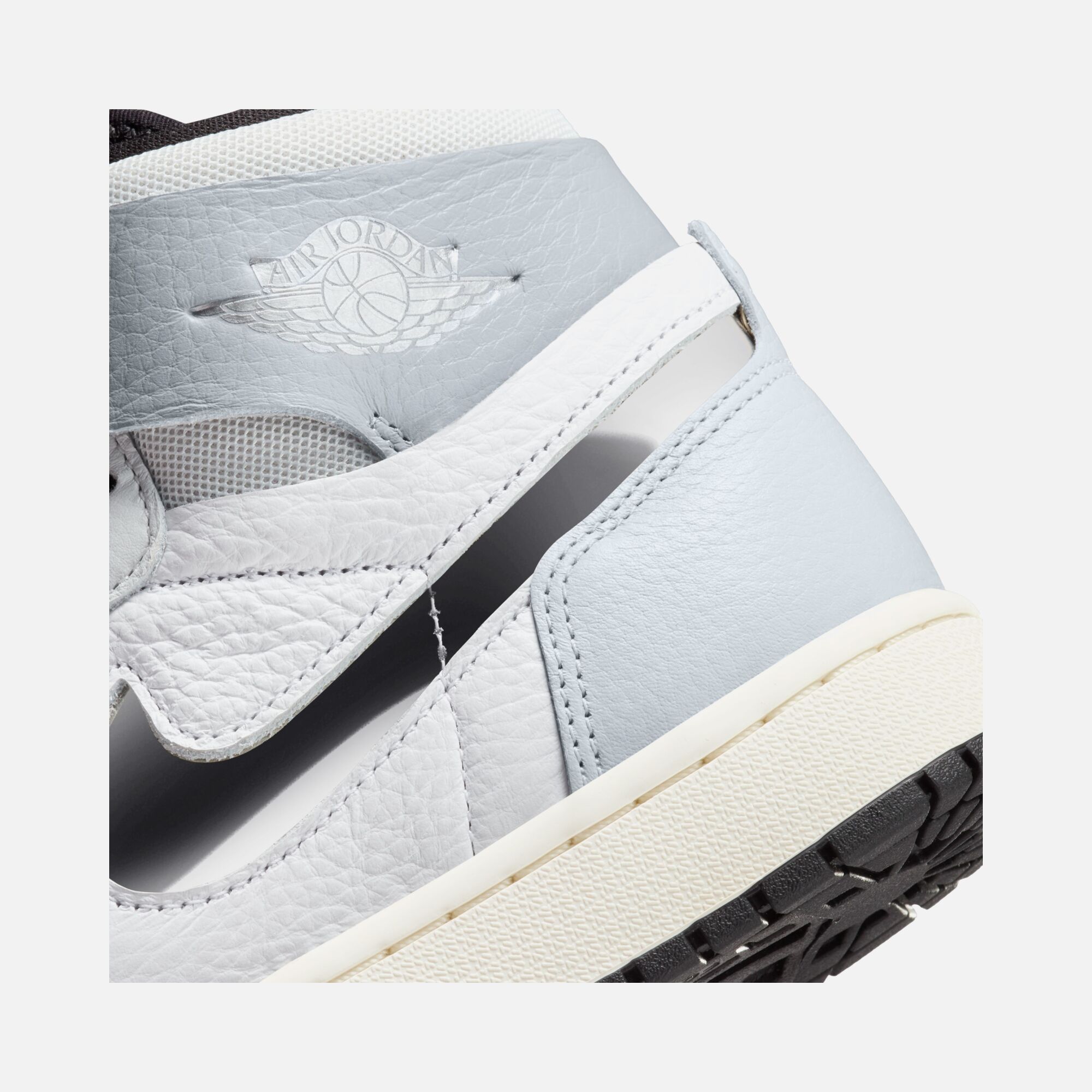 Nike Air Jordan 1 High Zoom Air Comfort 2 ''Chrome Swoosh" Kadın Spor Ayakkabı