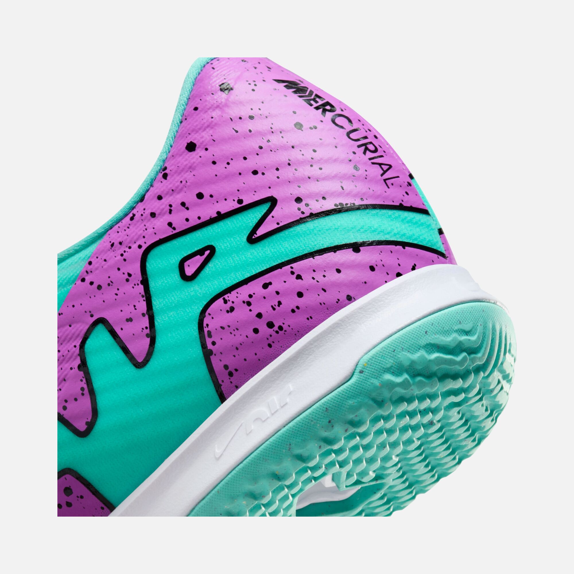 Nike Zoom Mercurial Vapor 15 Academy IC Indoor&Court  Erkek Halı Saha Ayakkabı