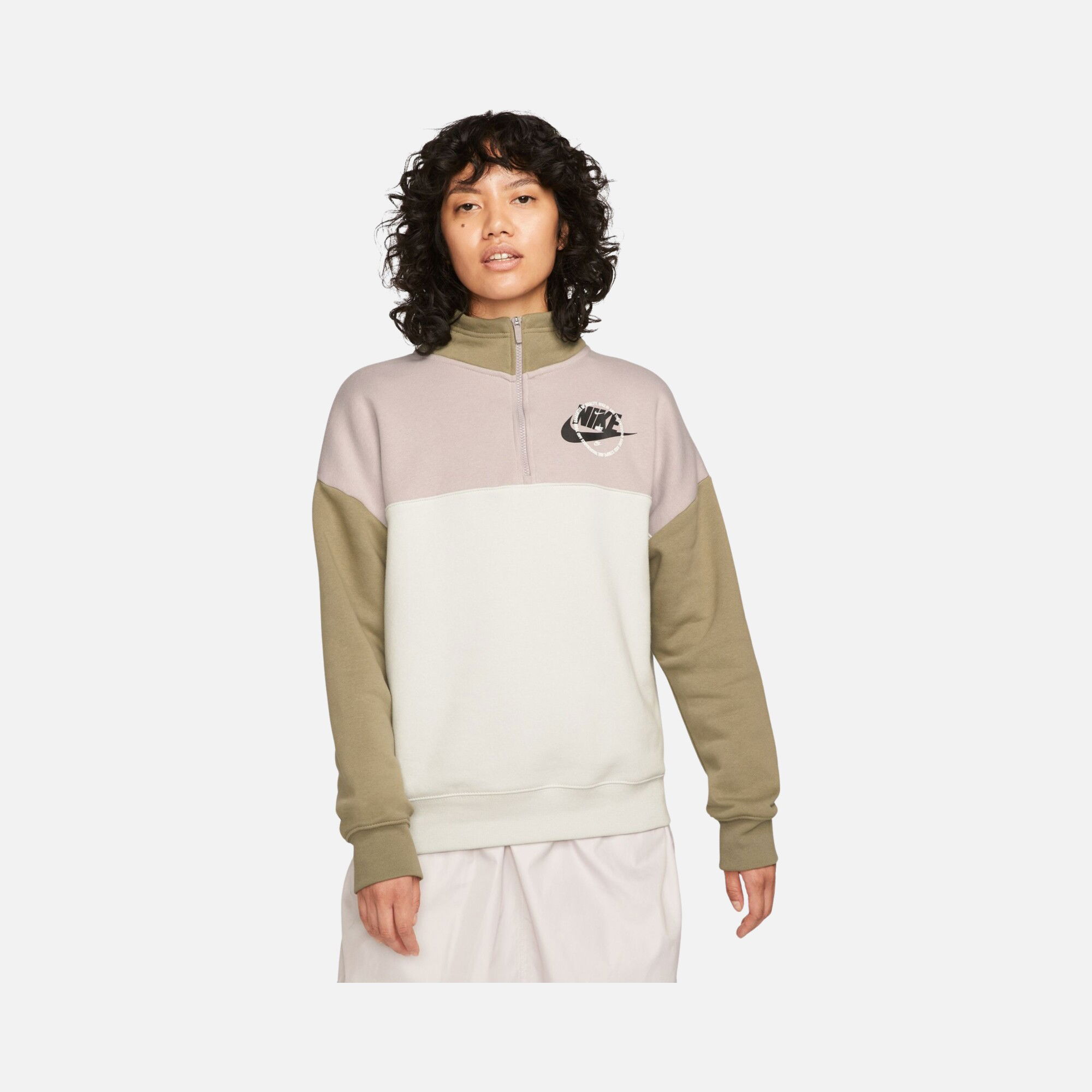 Nike Sportswear Graphic Fleece Colorblock 1/4-Zip Kadın Sweatshirt
