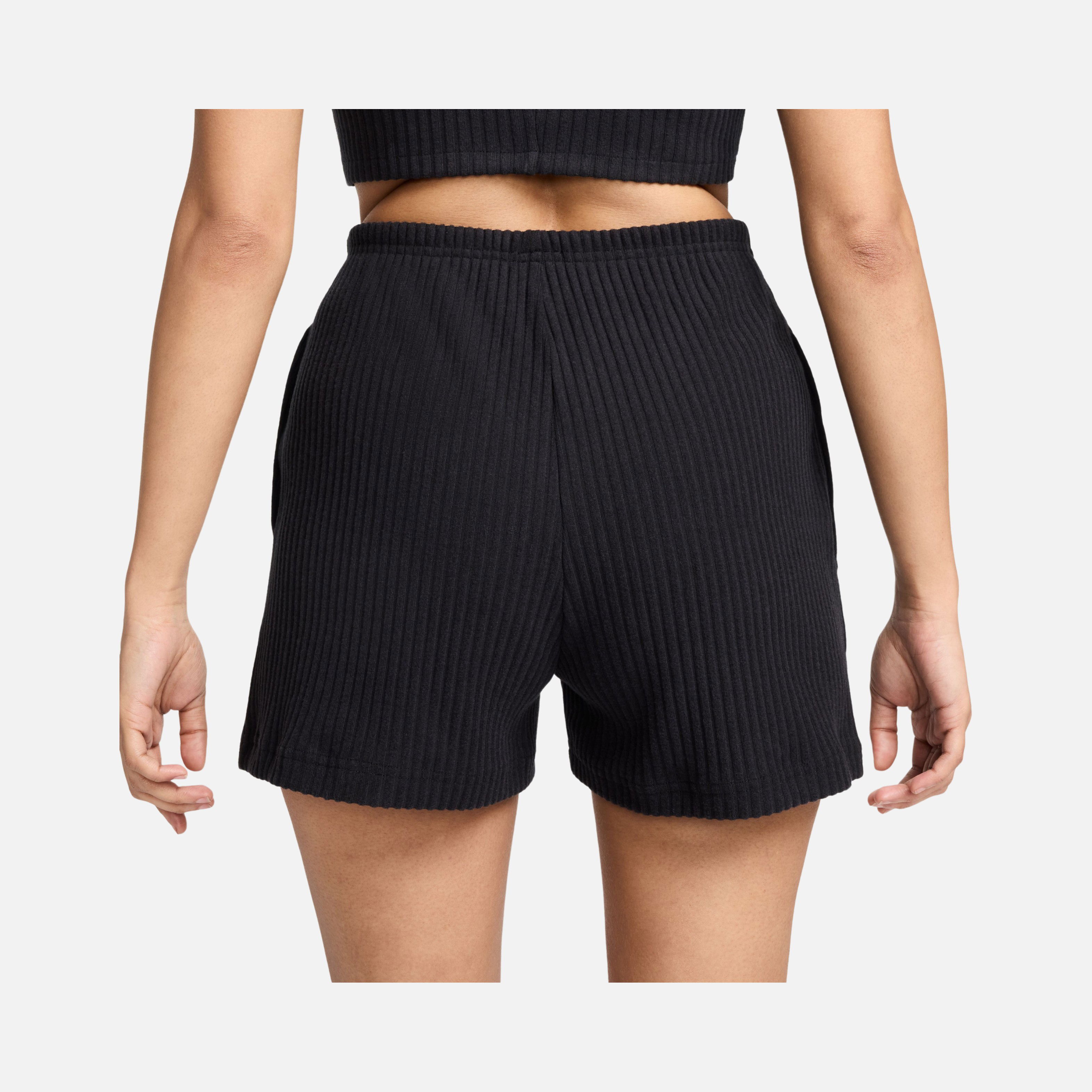 Nike Sportswear Chill Knit High-Waisted Slim 8cm (approx.) Ribbed Kadın Şort