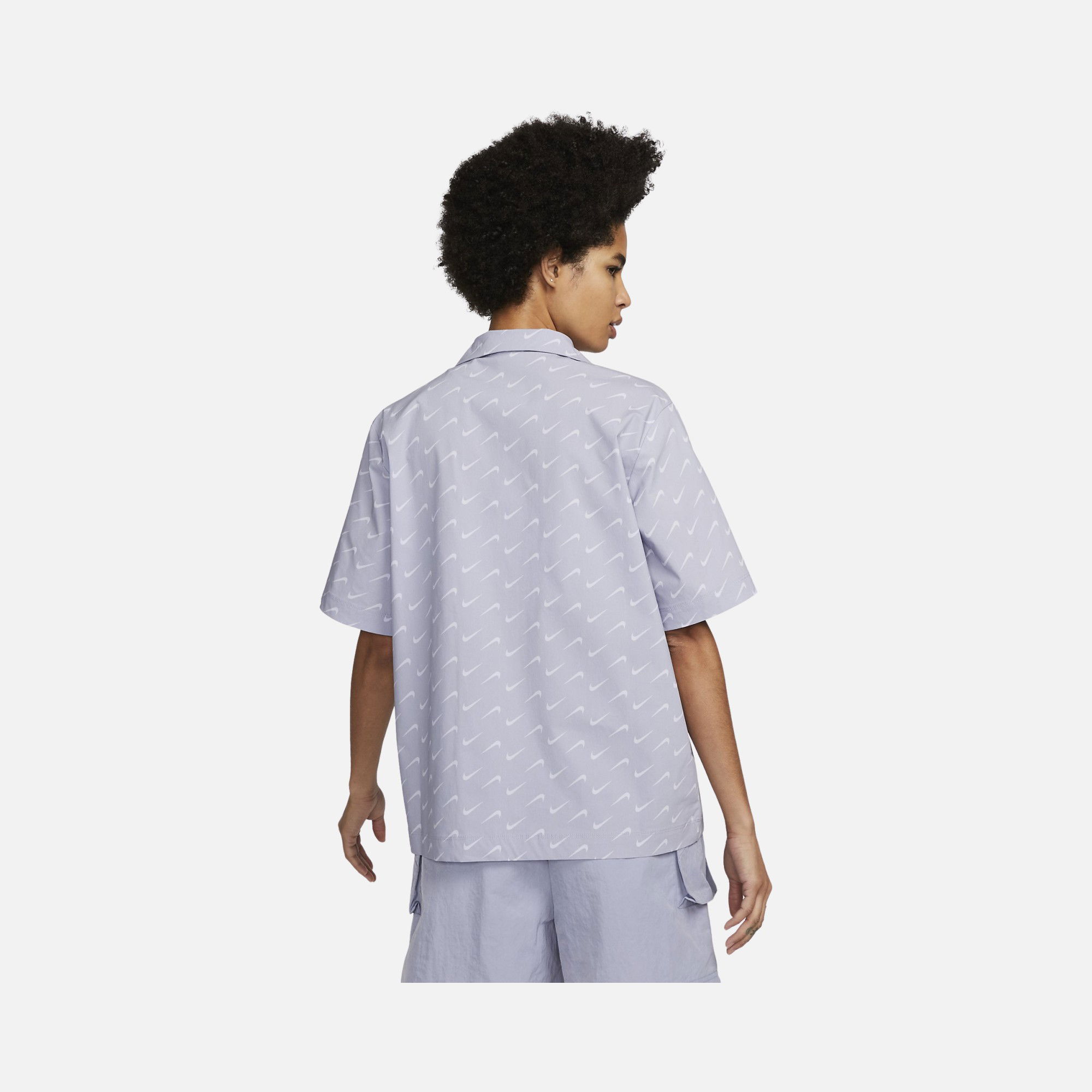 Nike Sportswear Everyday Modern Woven Short-Sleeve Full Button Kadın Gömlek