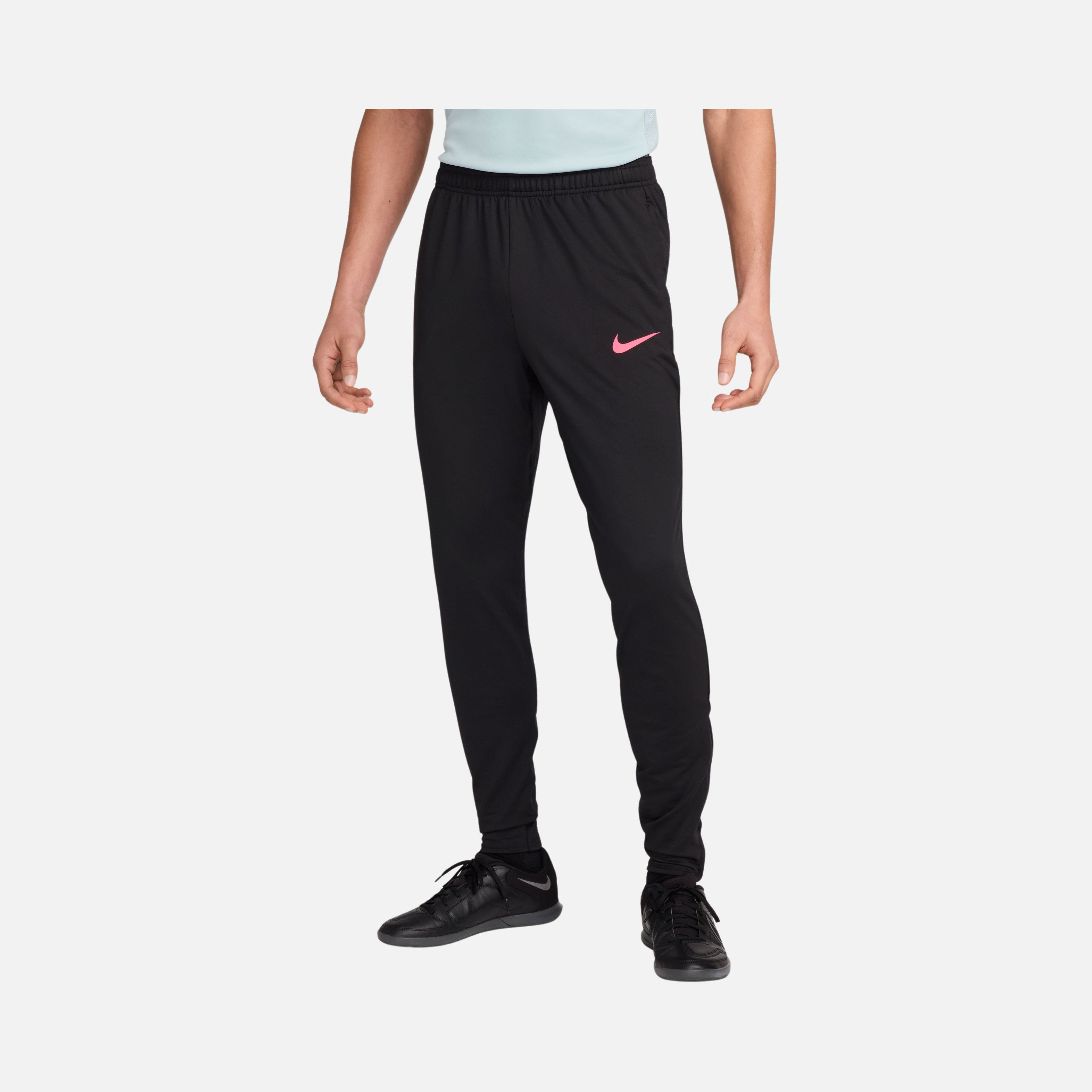 Nike Dri-Fit Strike Slim-Fit Football Training Erkek Eşofman Altı