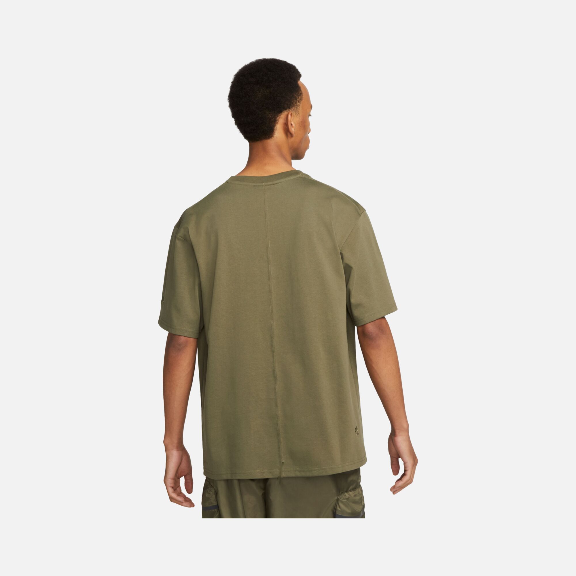 Nike Sportswear Dri-Fit Tech Pack Short-Sleeve Erkek Tişört