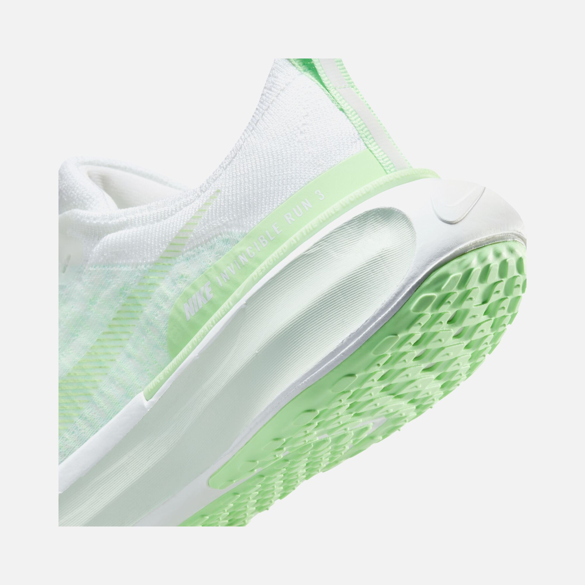 Nike ZoomX Invincible Run FlyKnit 3 Road Running Kadın Spor Ayakkabı