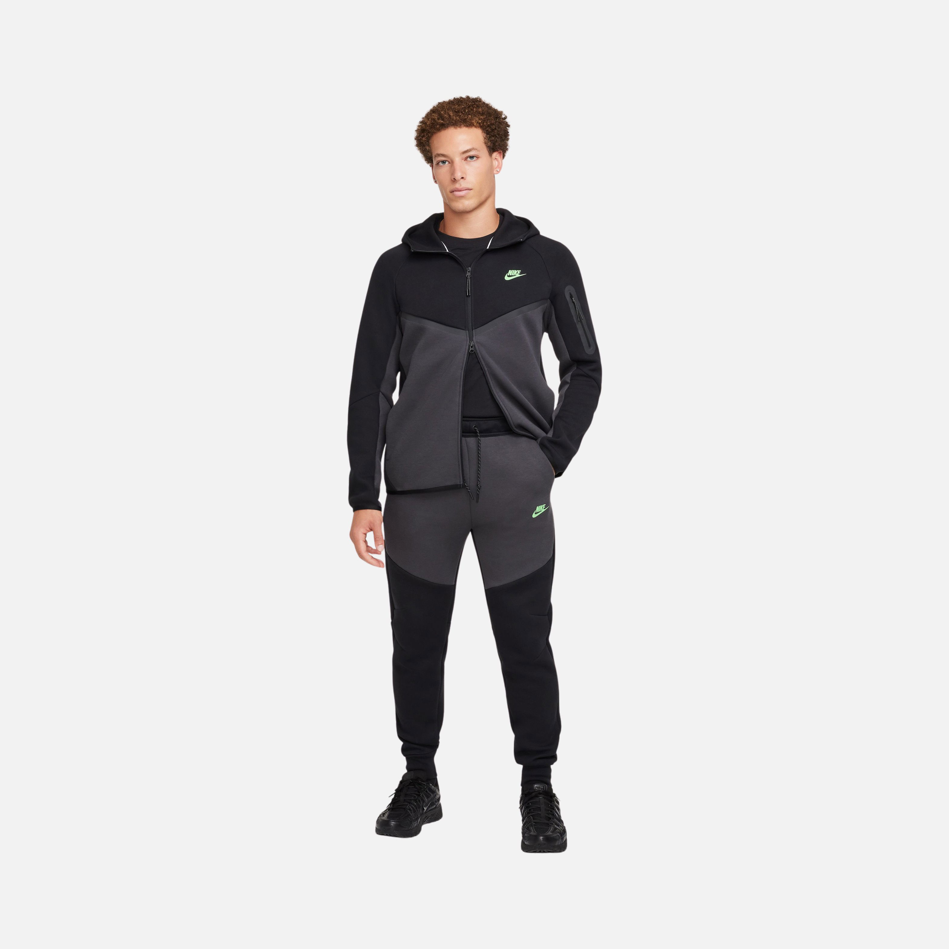 Nike Sportswear Smooth Tech Fleece Erkek Eşofman Altı