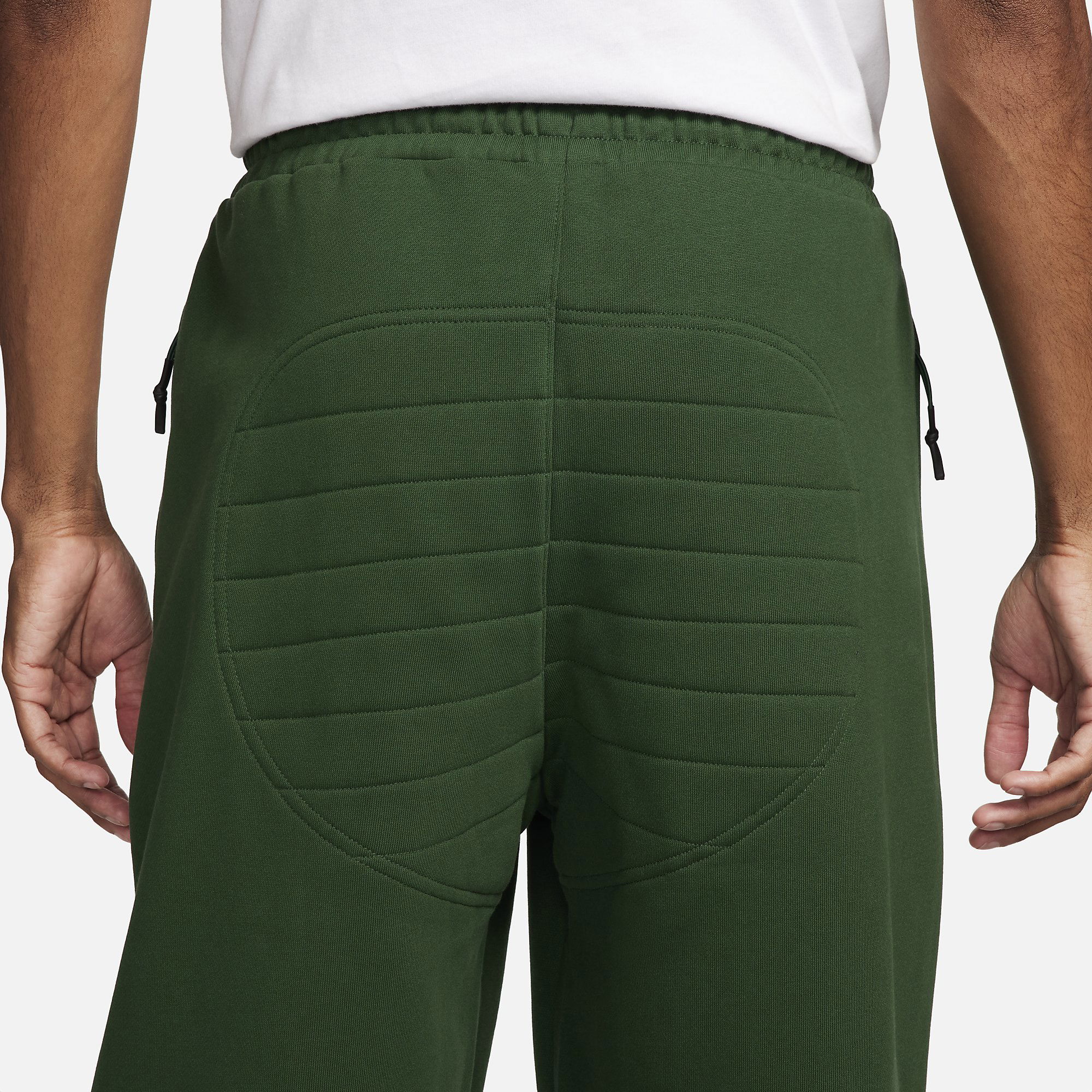 Nike Sportswear Therma-Fit Tech Pack Repel ''Quilted Details'' Erkek Eşofman Altı