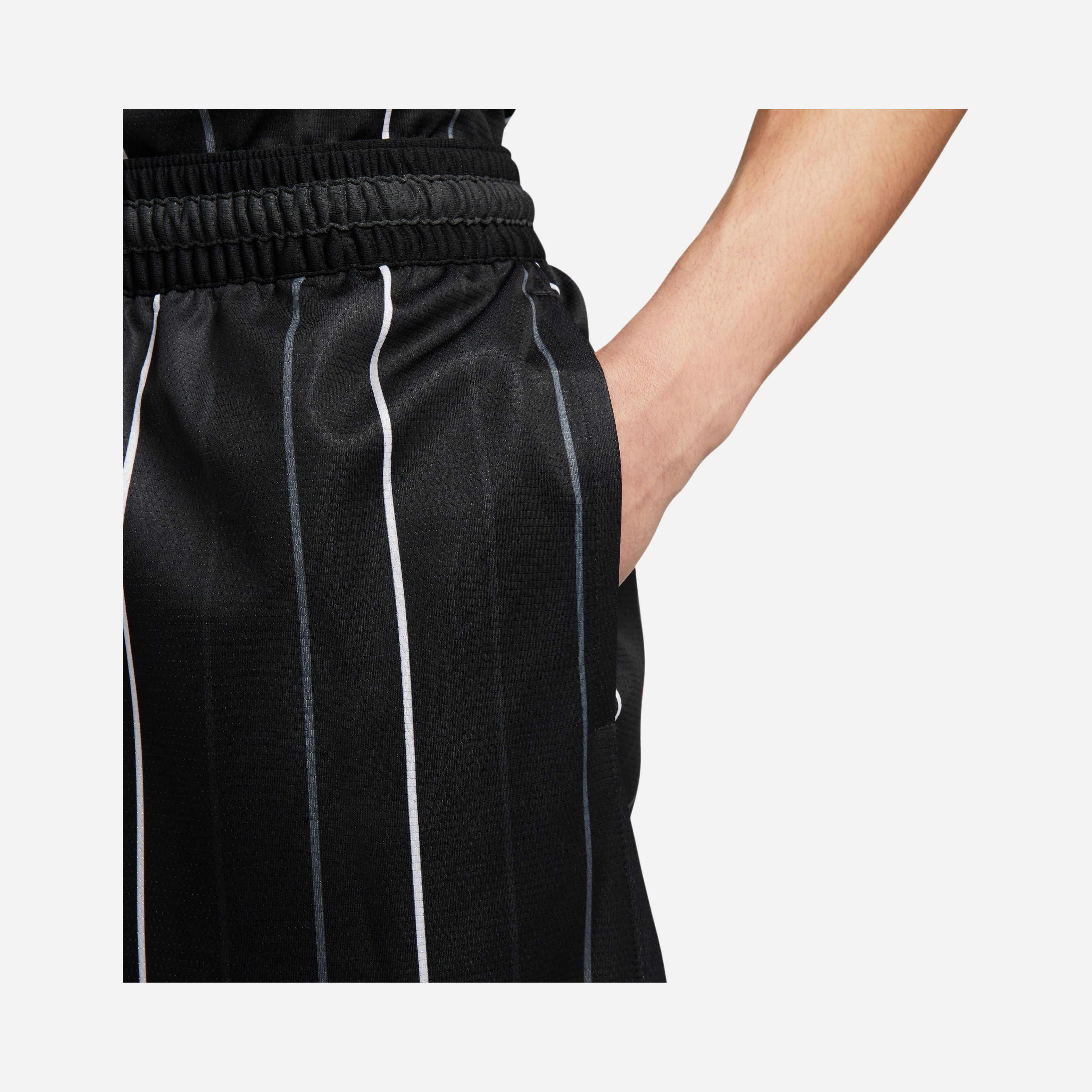 Nike Dri-Fit DNA 10" (25cm approx.) Seasonal Basketball Erkek Şort