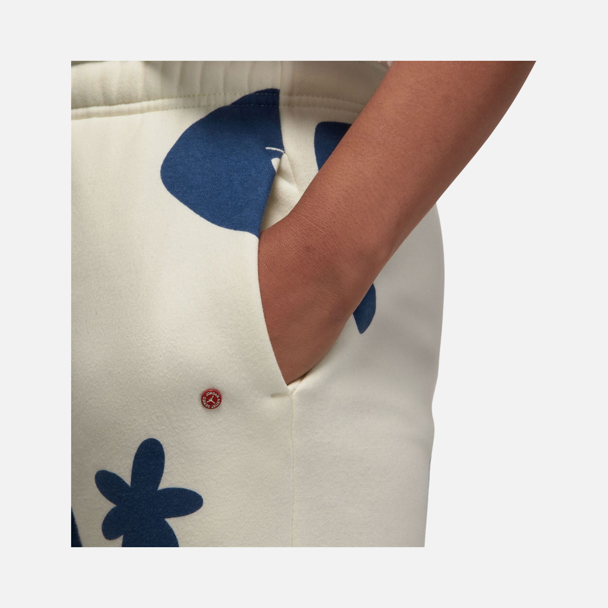 Nike Jordan Brooklyn Artist Series Fleece Kadın Eşofman Altı