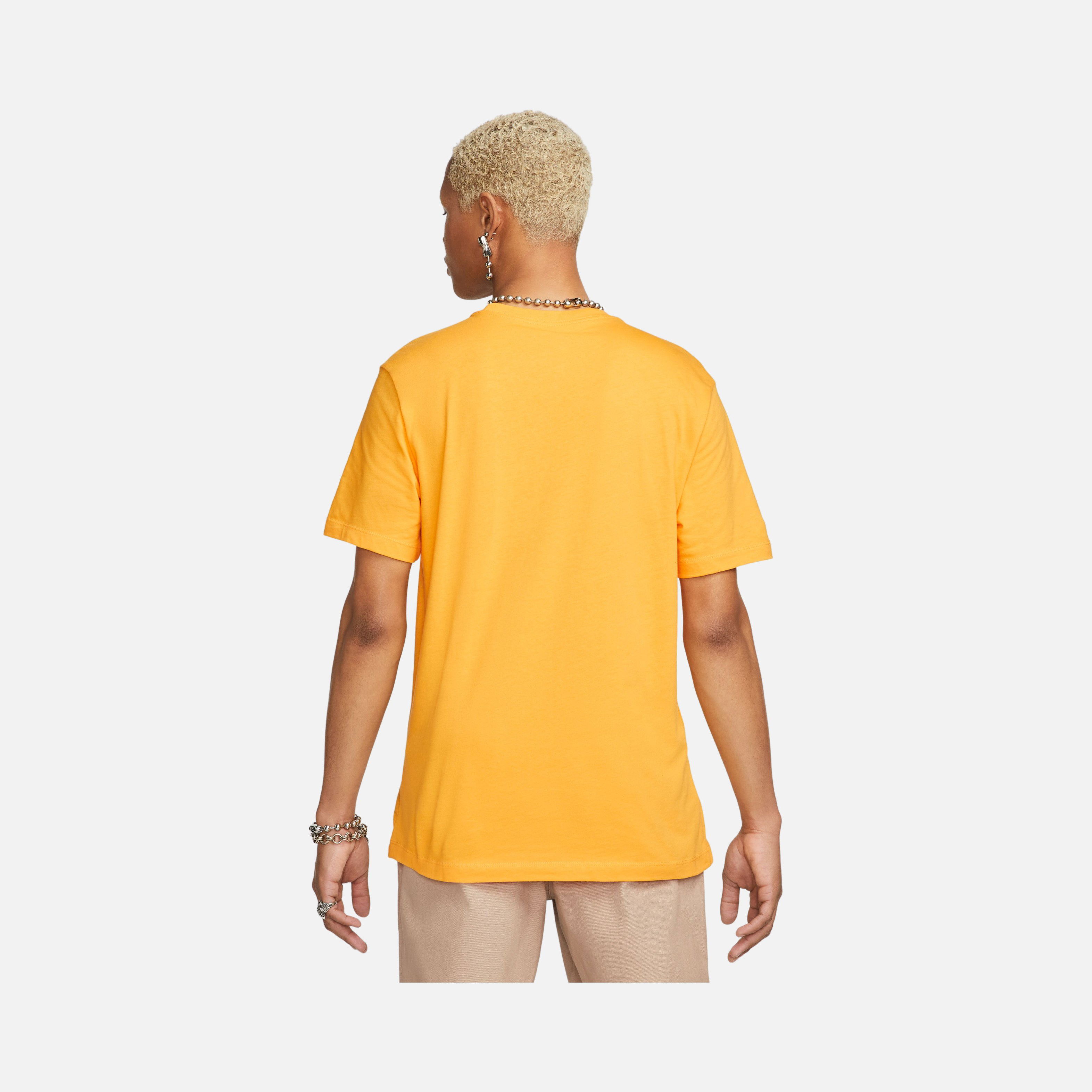 Nike Sportswear Athletic Arts Club Short-Sleeve Erkek Tişört