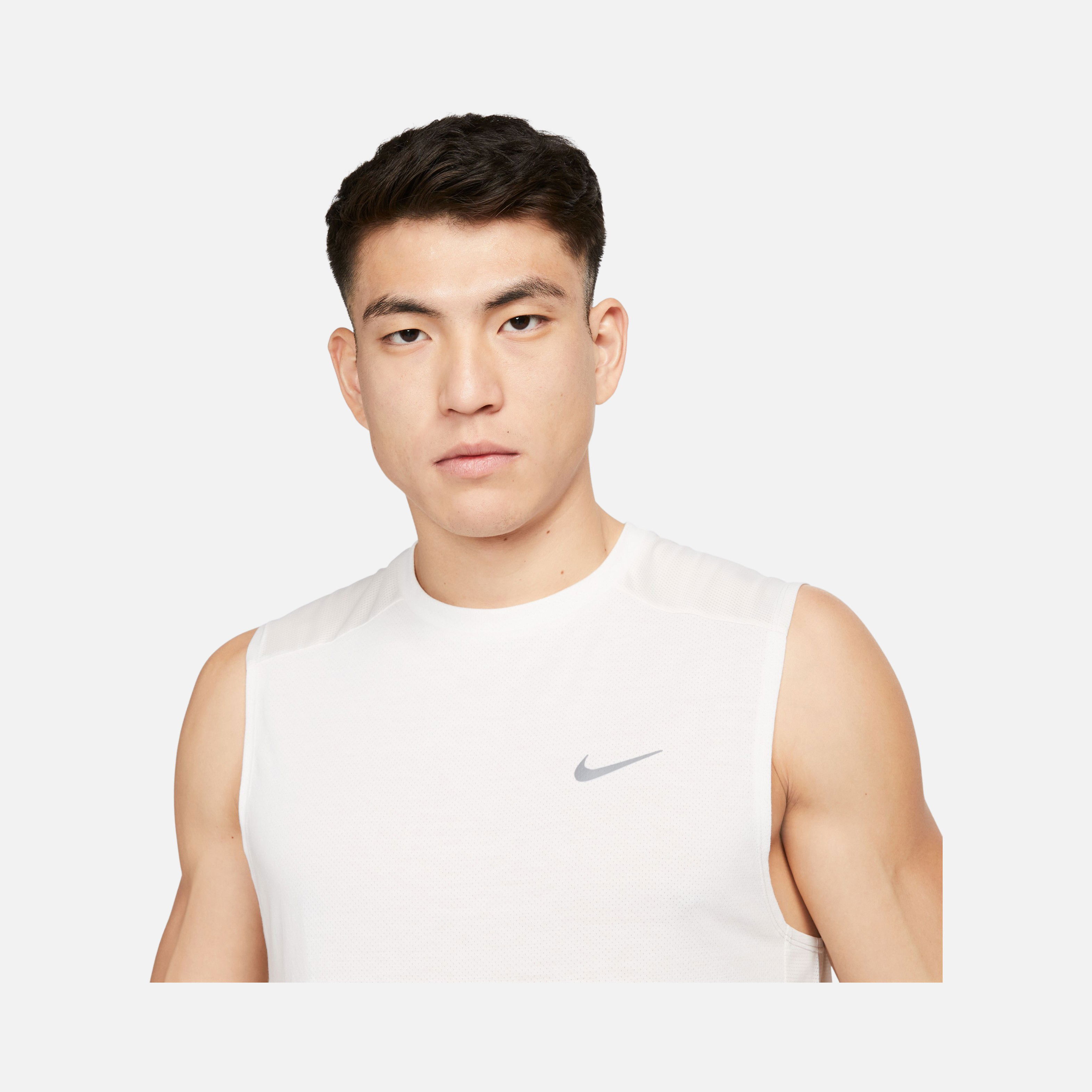 Nike Dri-Fit Run Division Rise 365 Sleeveles Erkek Atlet