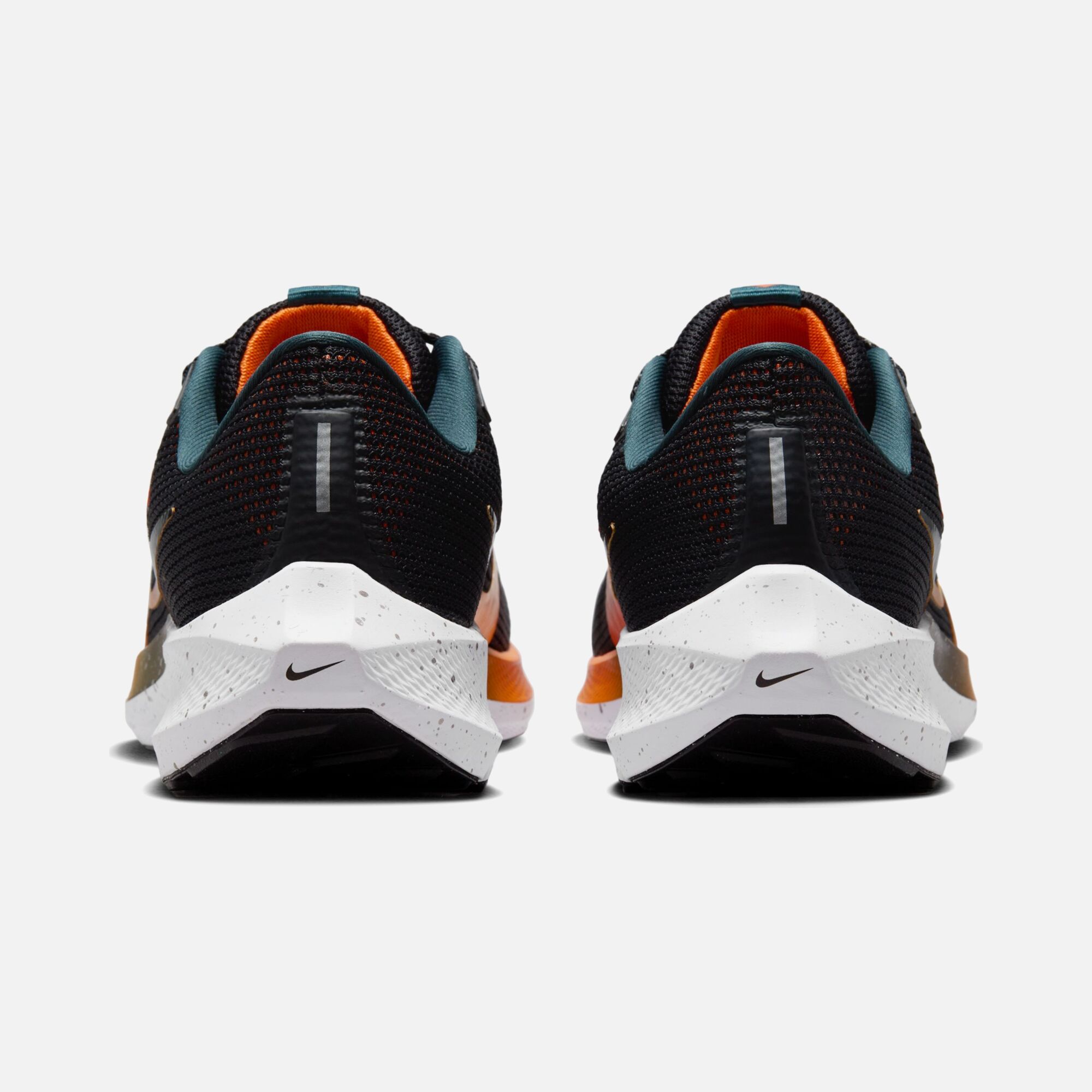 Nike Air Zoom Pegasus 40 Running Erkek Spor Ayakkabı