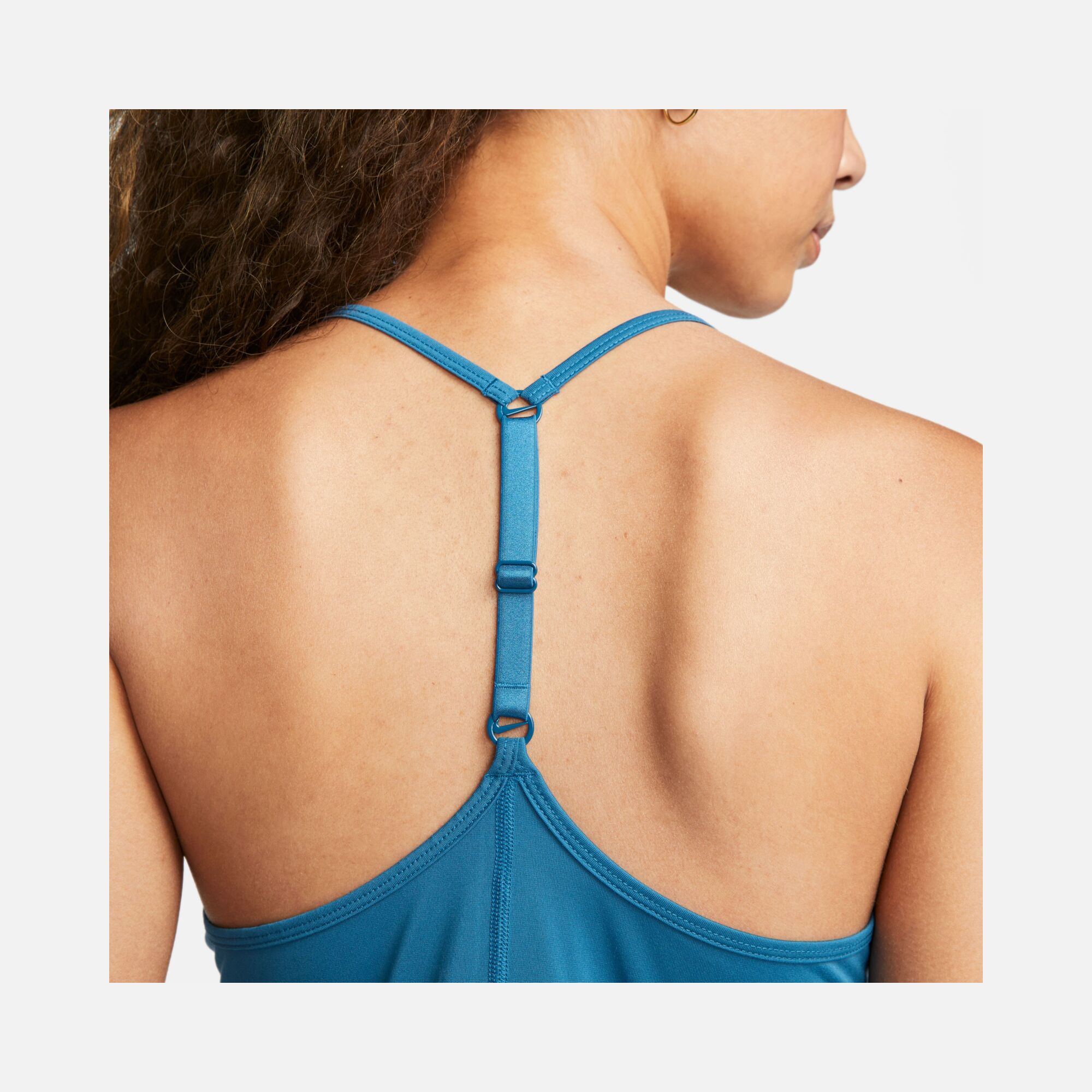 Nike Dri-Fit One Elastika Standard Fit Kadın Atlet