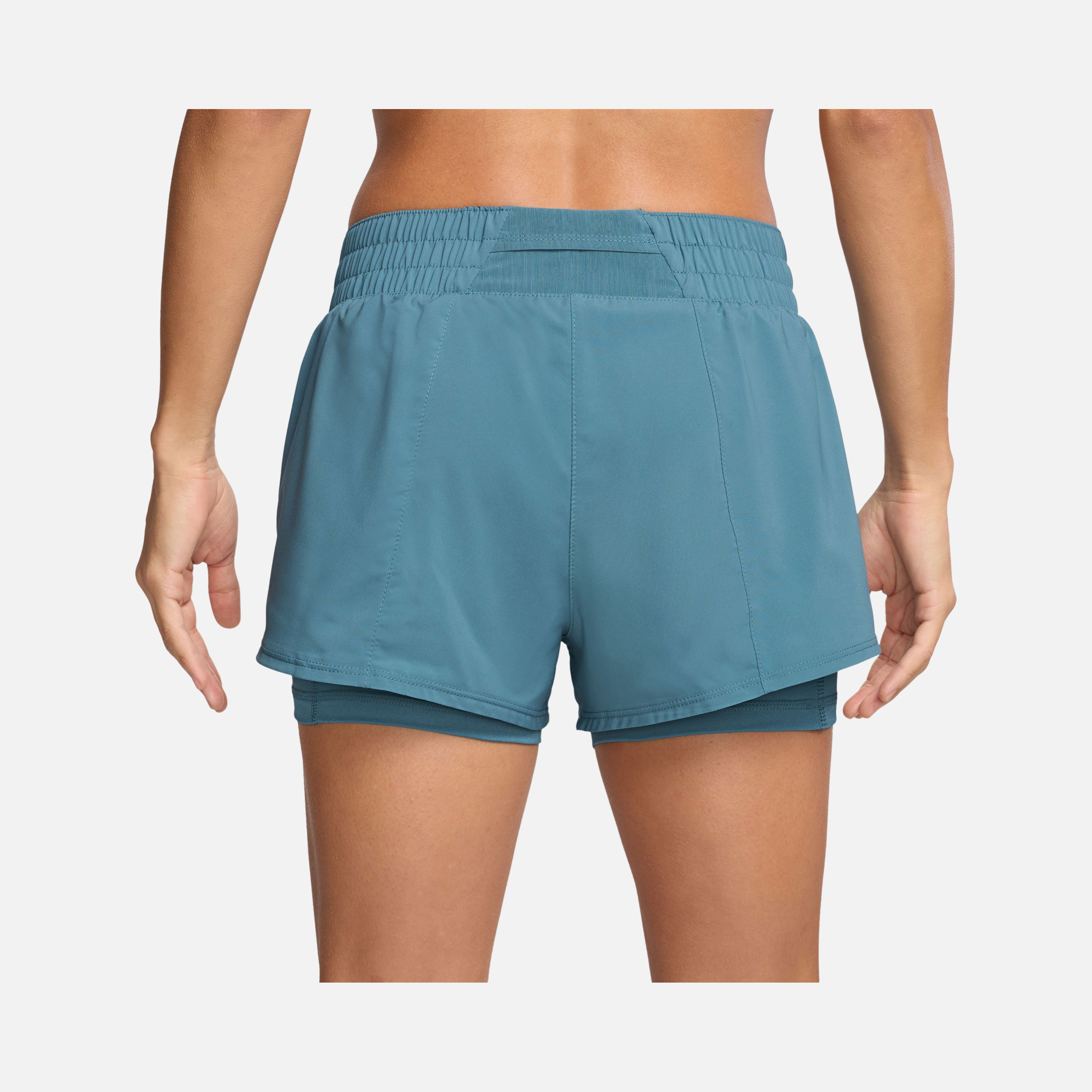 Nike One Dri-Fit Mid-Rise 8cm (approx.) 2-in-1 Training Kadın Şort