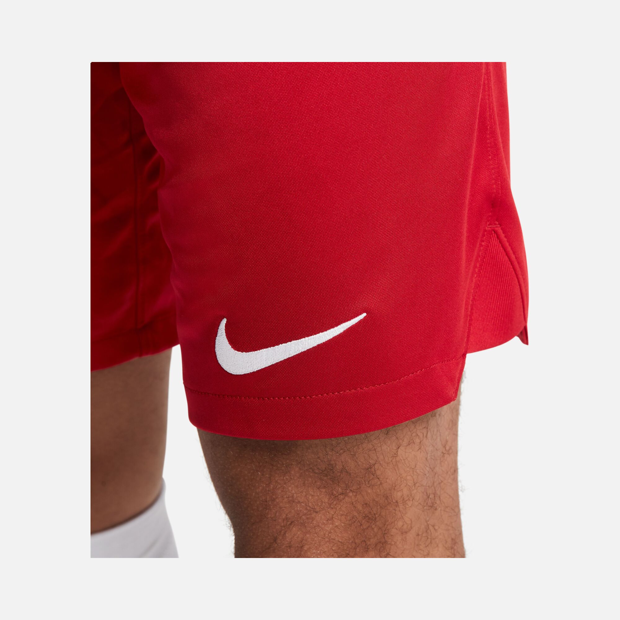 Nike Liverpool F.C. 2022-2024 Stadyum İç Saha Erkek Şort