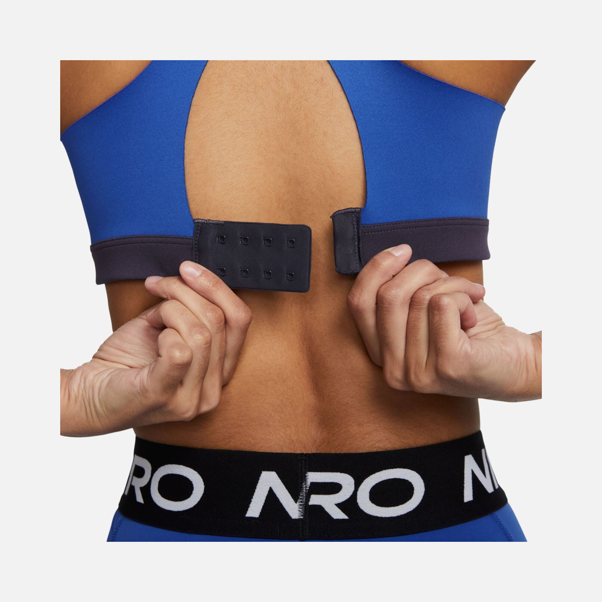 Nike Dri-Fit Alpha High-Support Padded Zip Training Kadın Bra