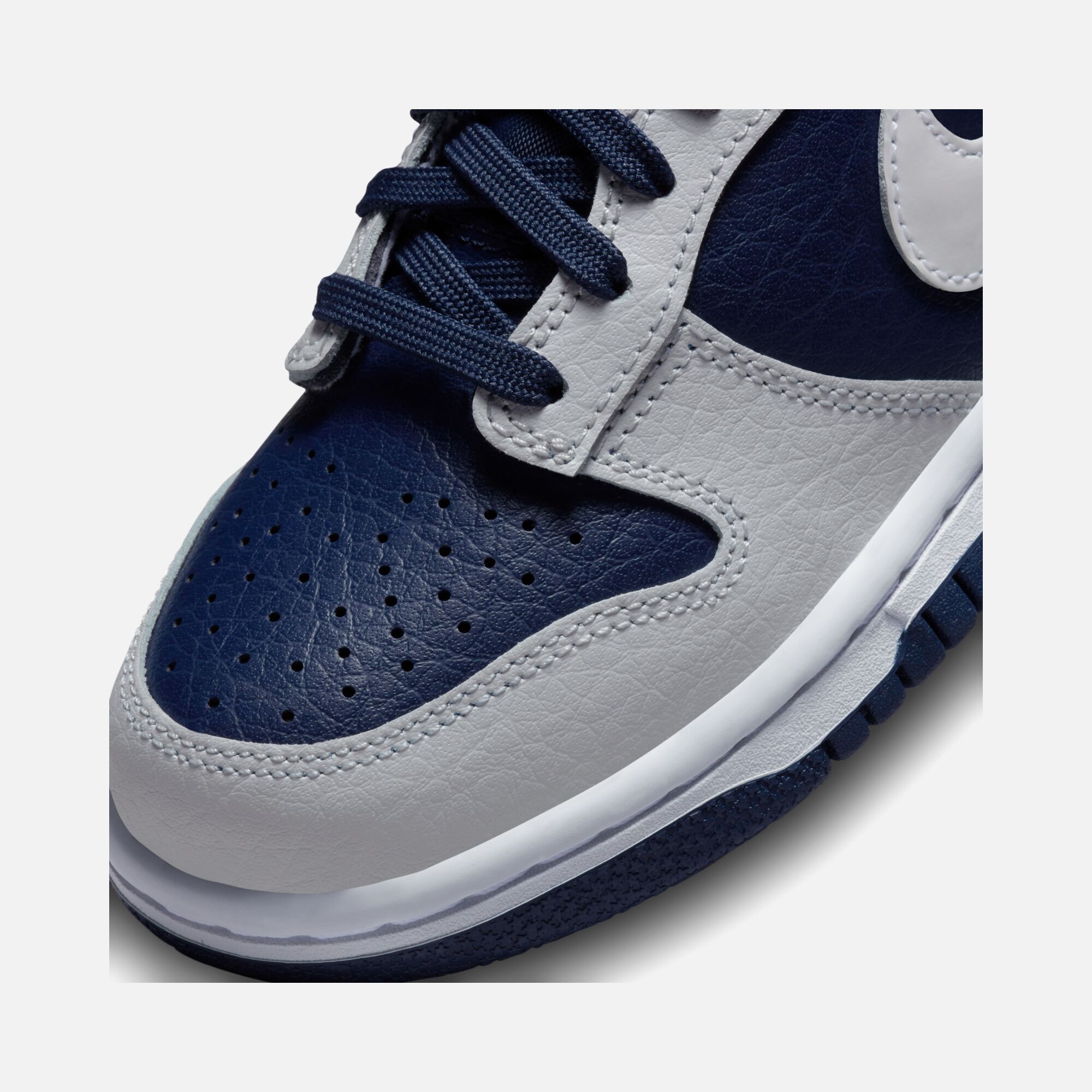 Nike Dunk Low ''Back Tab that Changes Color in UV Light'' (GS) Spor Ayakkabı