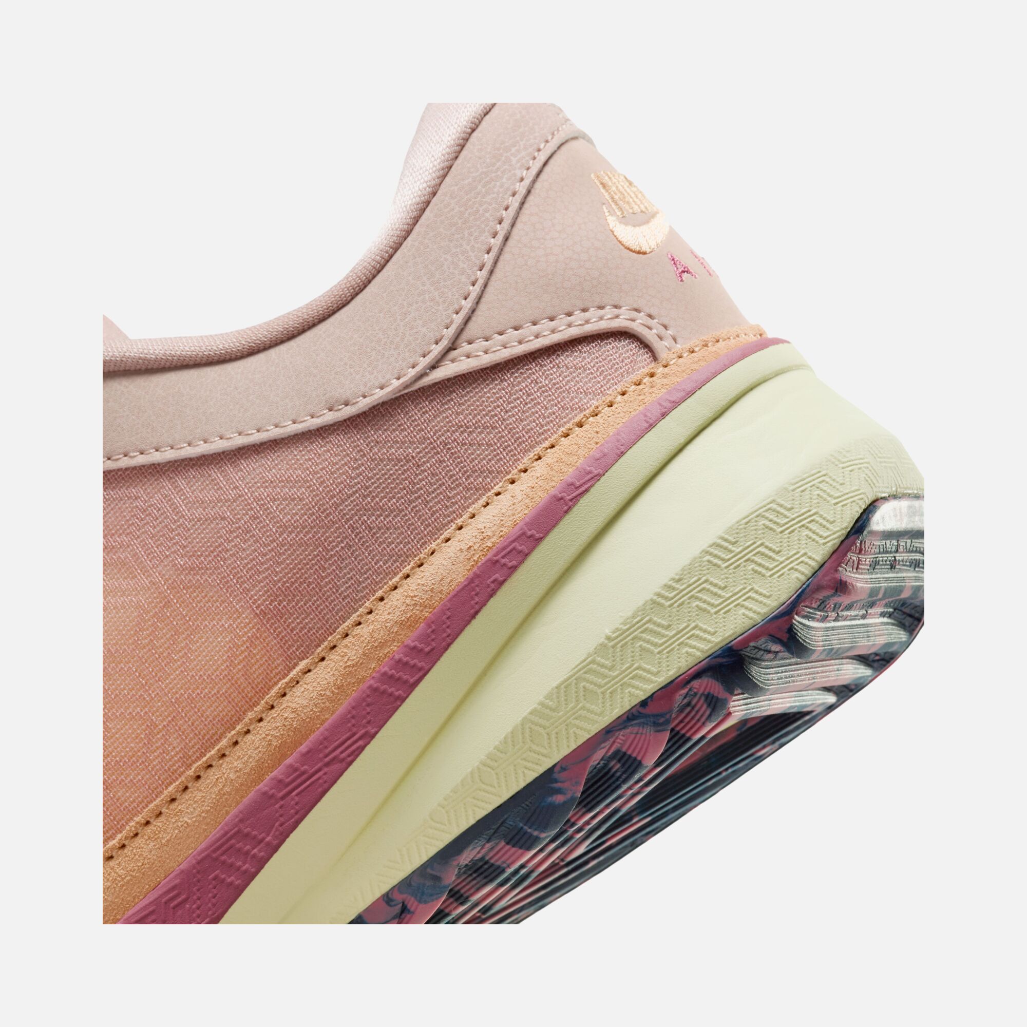 Nike Giannis Antetokounmpo Zoom Freak 5 Erkek Basketbol Ayakkabısı