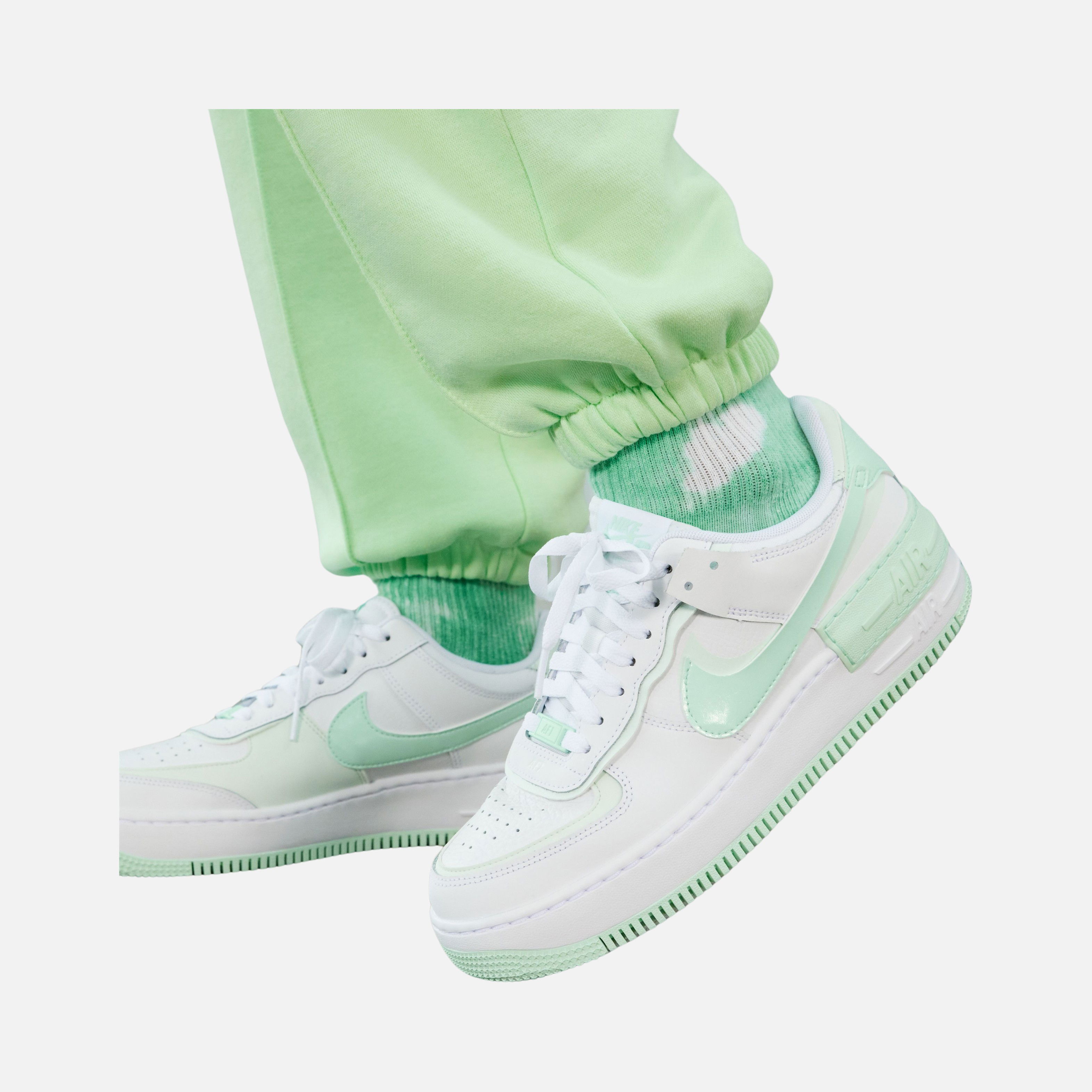 Nike Air Force 1 Shadow SS24 Kadın Spor Ayakkabı