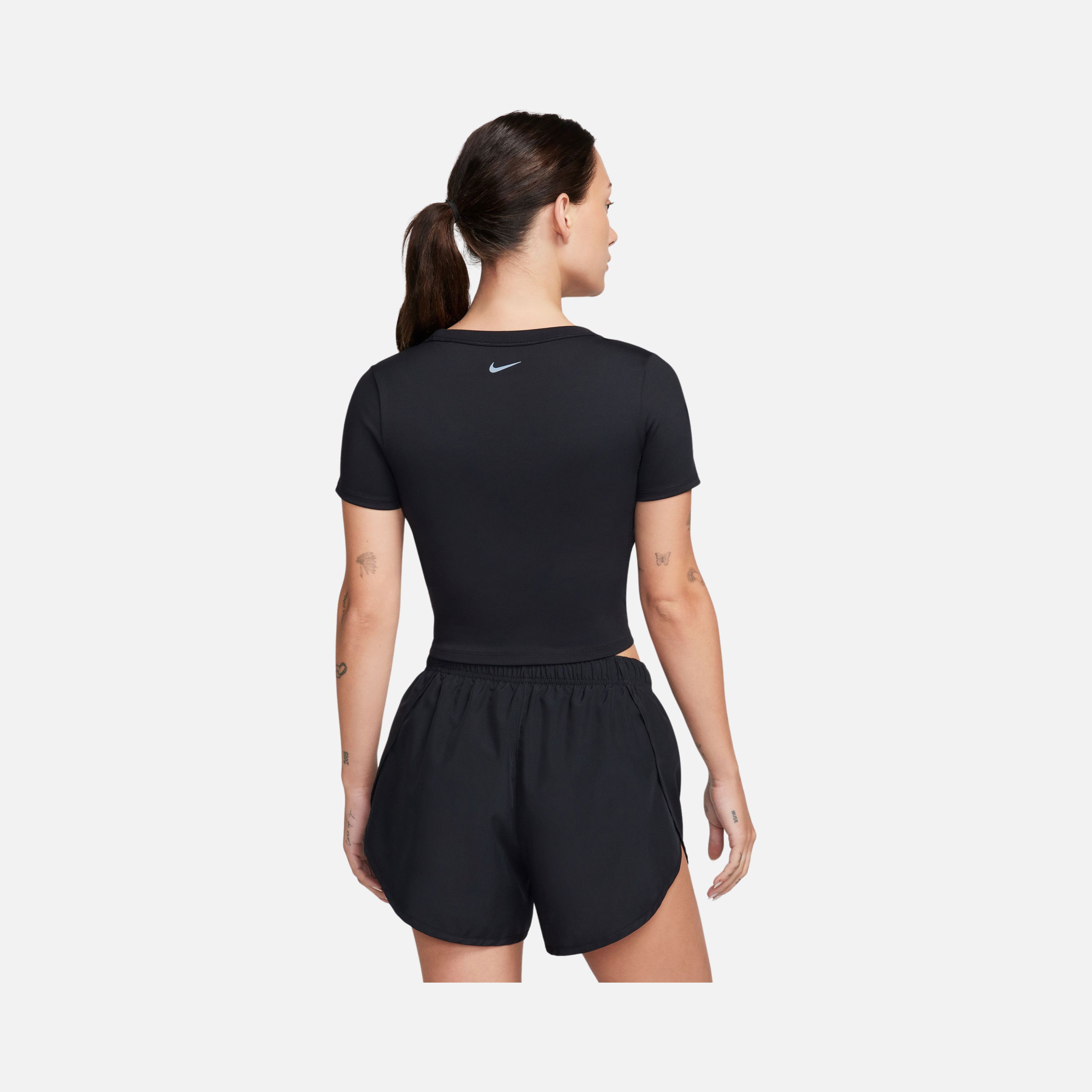 Nike One Fitted Dri-Fit Cropped Training Short-Sleeve Kadın Tişört