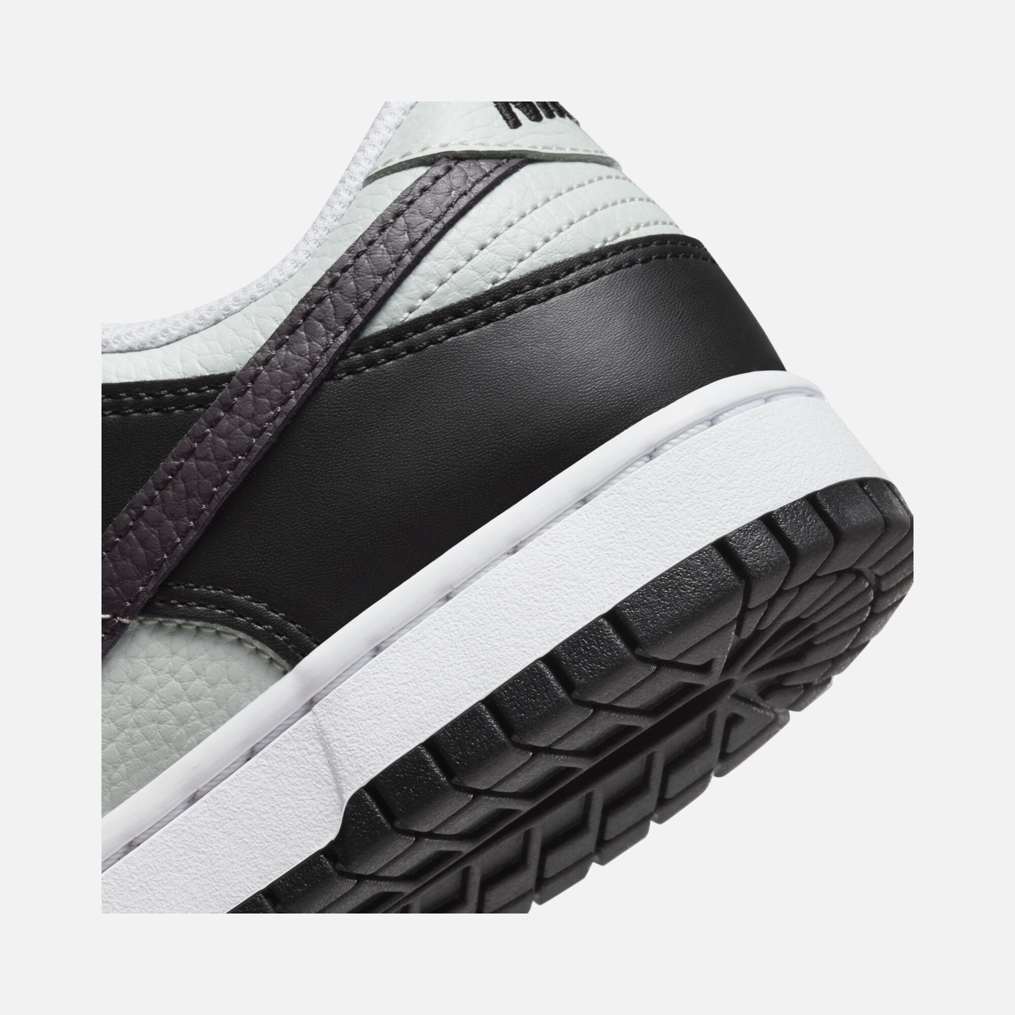 Nike Dunk Low FA23 Erkek Spor Ayakkabı