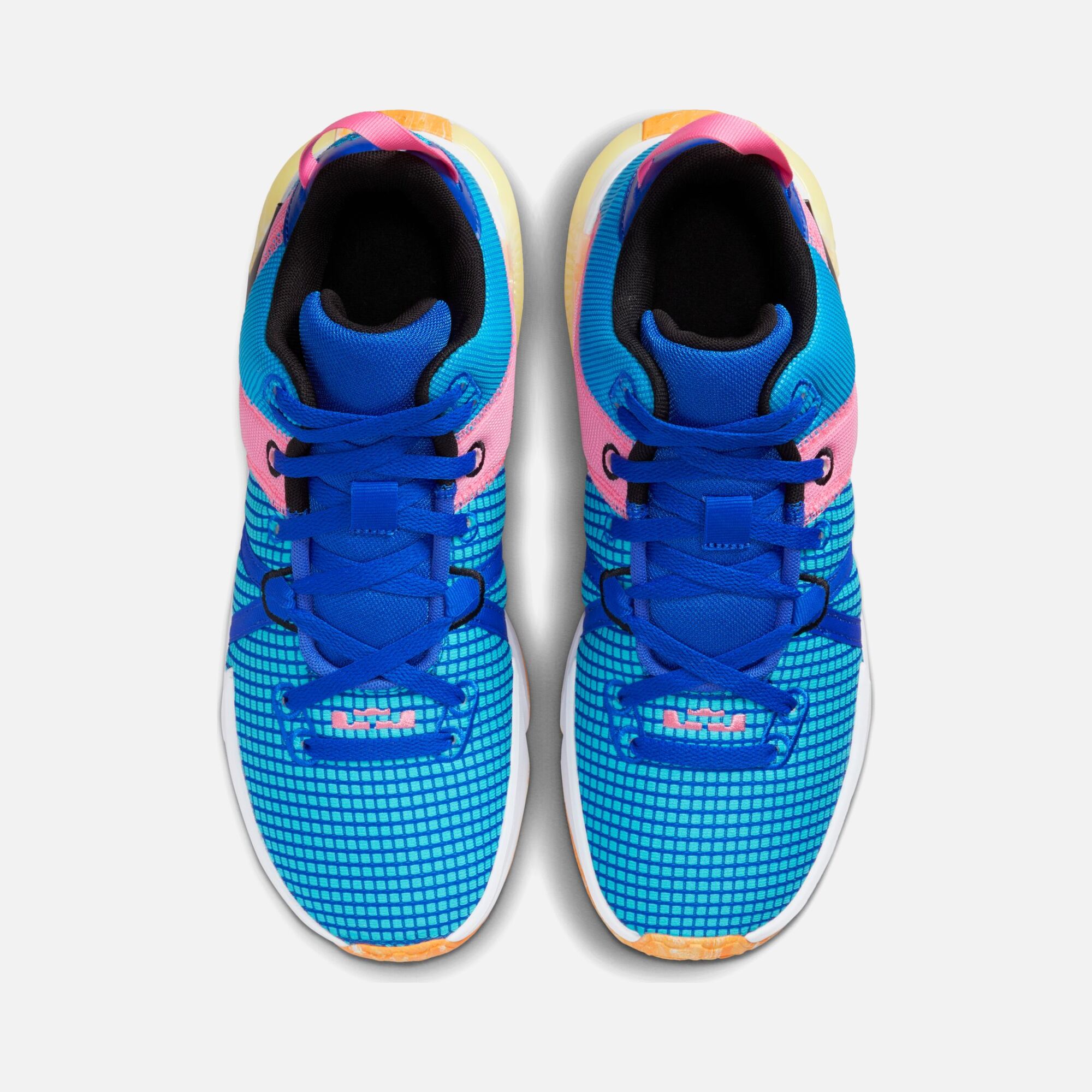 Nike LeBron James Witness VII Erkek Basketbol Ayakkabısı