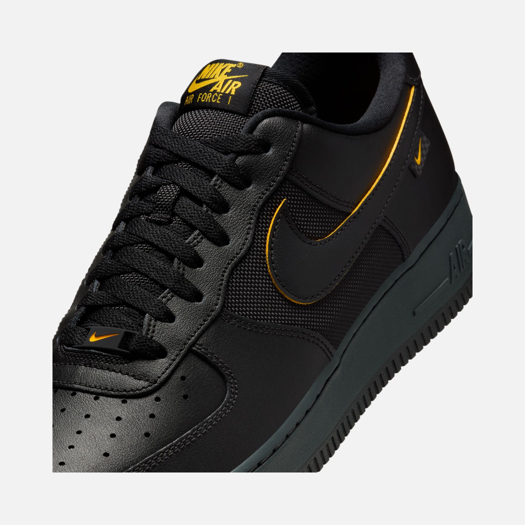 Nike Air Force 1 '07 SP24 Erkek Spor Ayakkabı