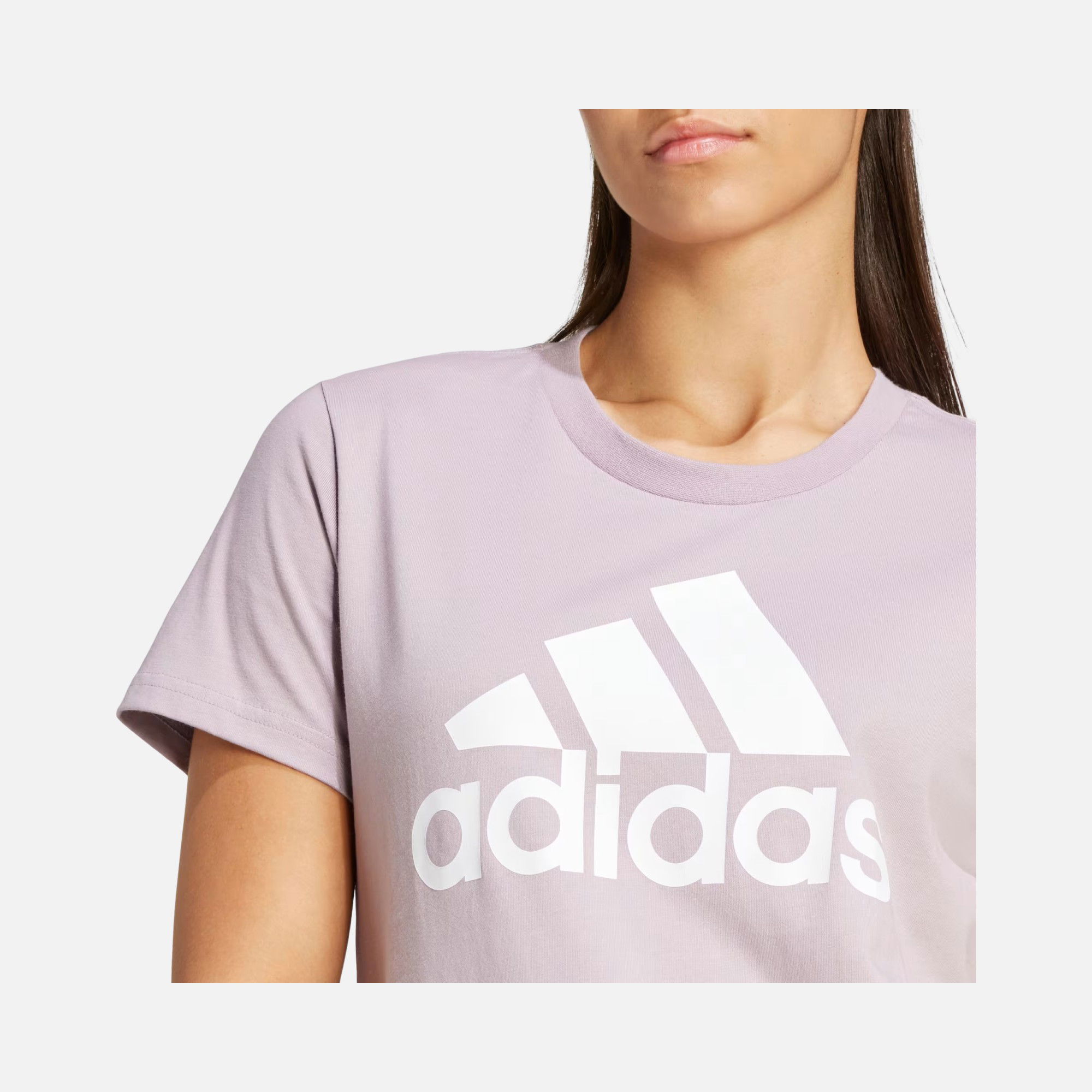 adidas Essentials Logo Short-Sleeve Kadın Tişört