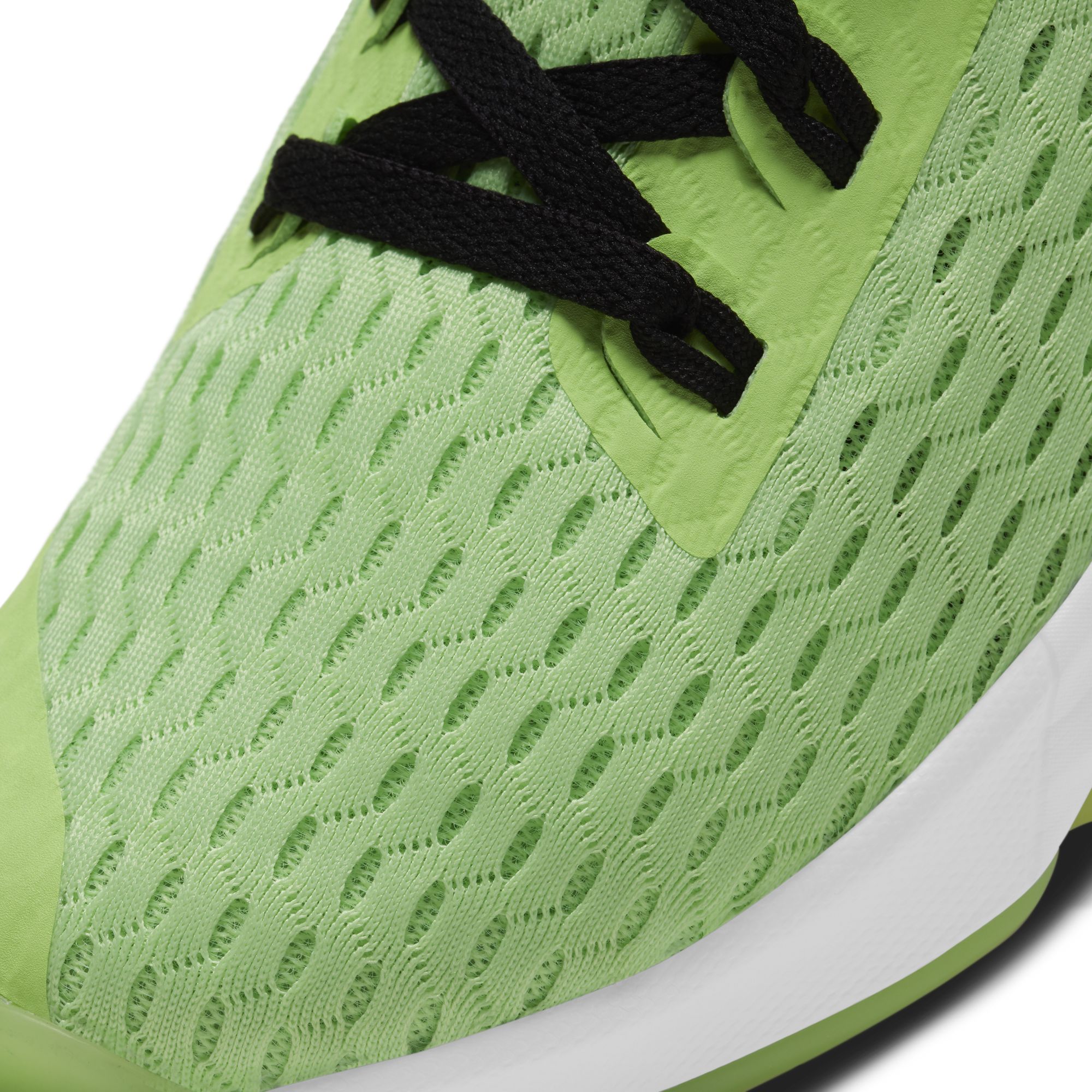 Nike LeBron James Witness V Erkek Basketbol Ayakkabısı