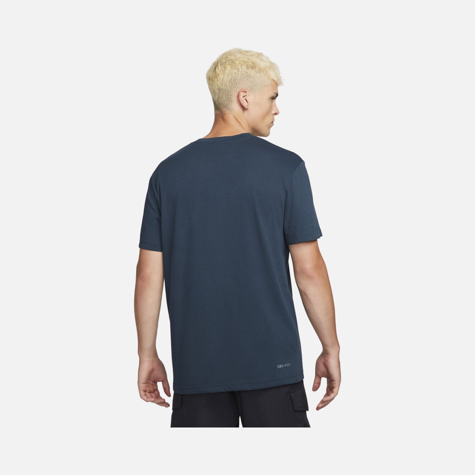 Nike Sportswear Dri-Fit Sport Utility Pack Short-Sleeve Erkek Tişört
