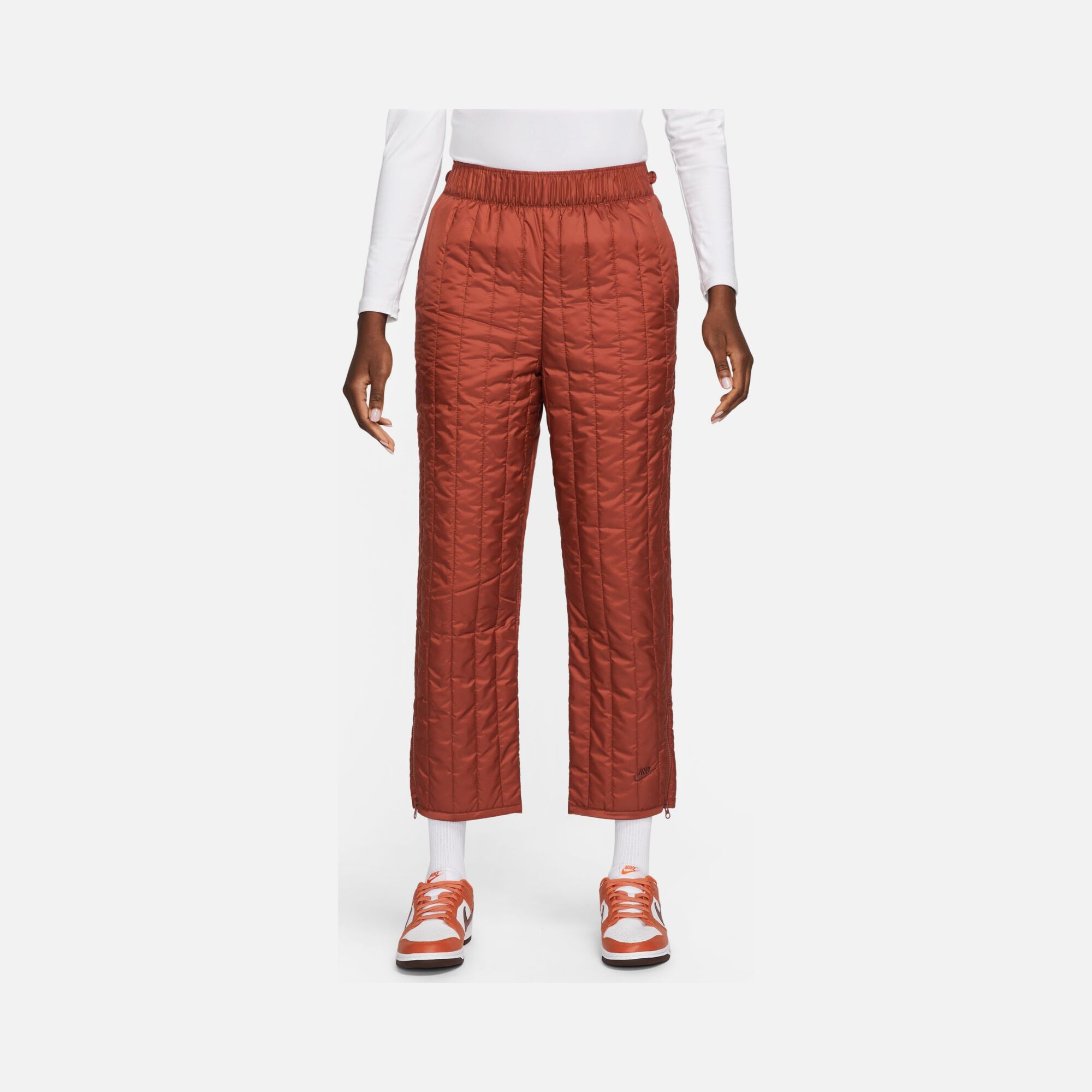 Nike Sportswear Therma-Fit Tech Pack Quilted High-Rise Kadın Eşofman Altı