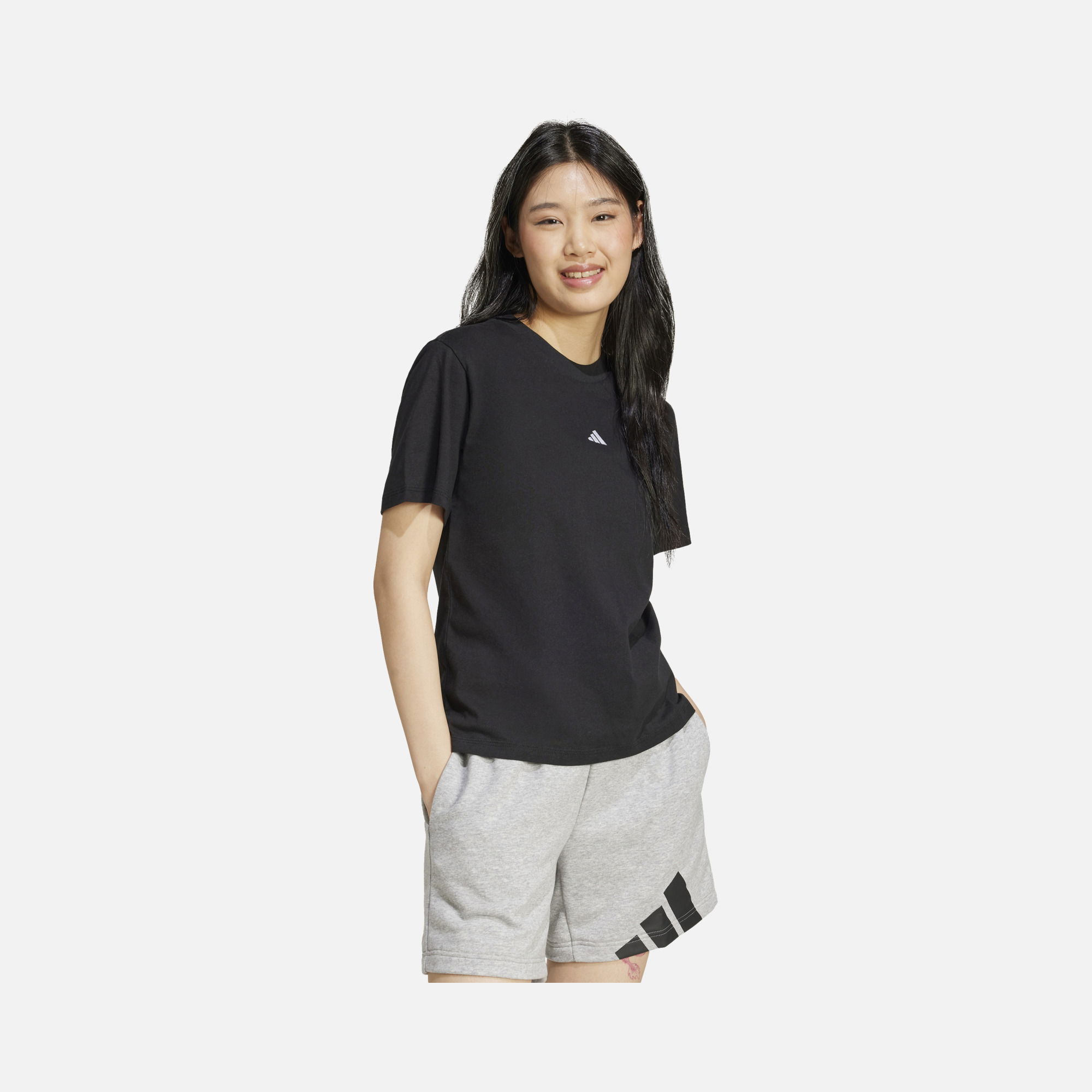 adidas Sportswear Essentials Small Logo Cotton Crew Neck Short-Sleeve Kadın Tişört