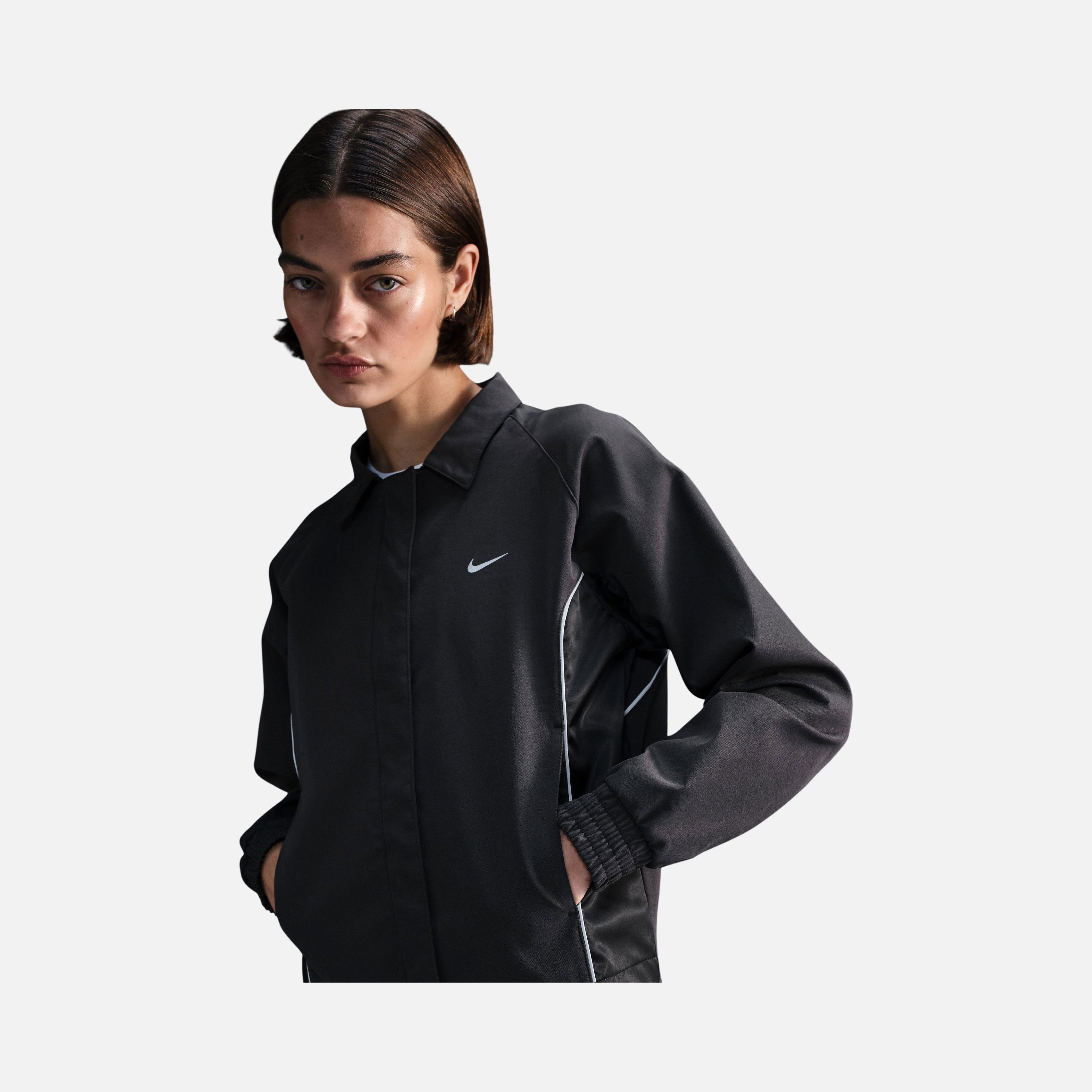 Nike Sportswear Gel Woven Full Snap Closure Kadın Ceket