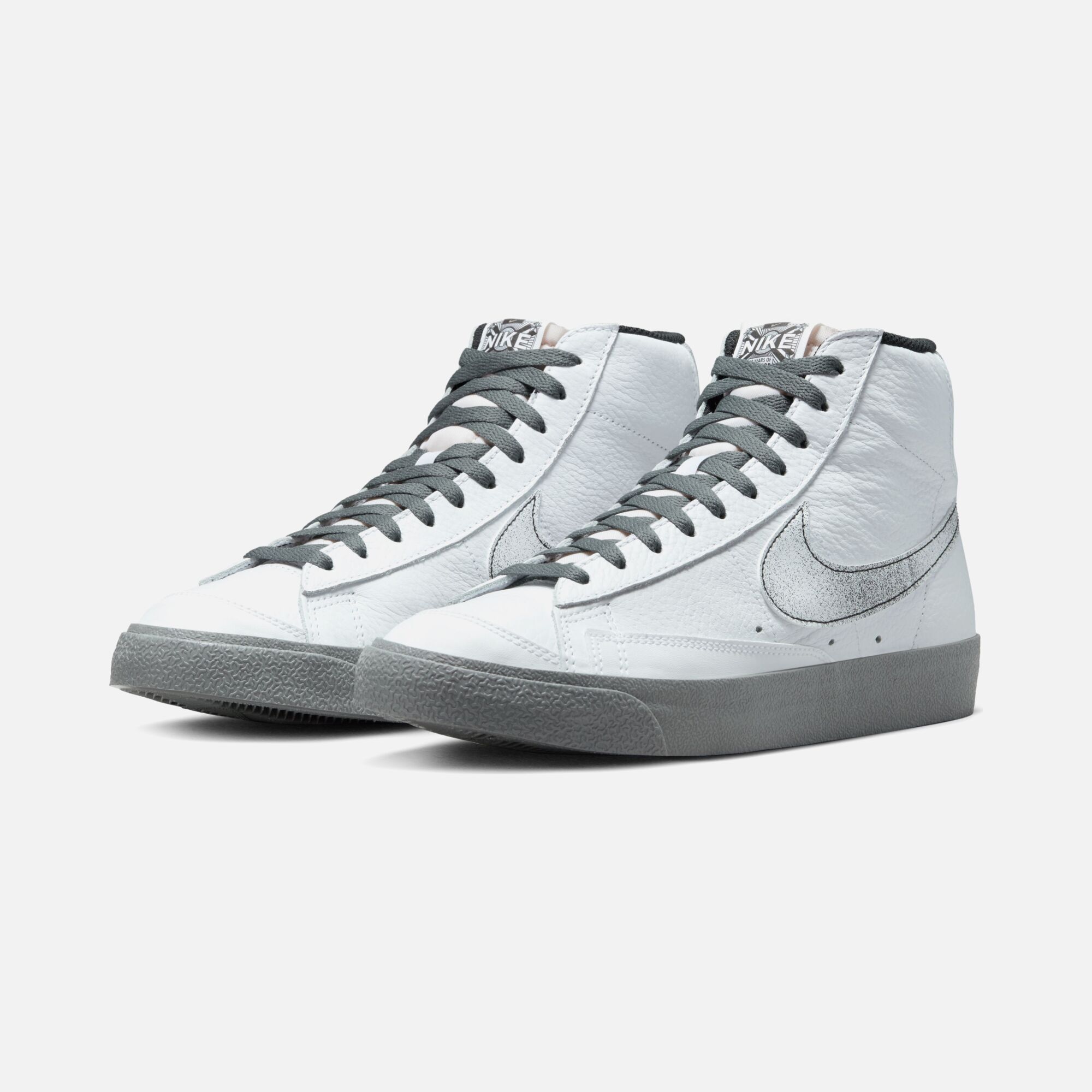 Nike Blazer Mid '77 EMB ''Jumbo Shine Swoosh'' Erkek Spor Ayakkabı