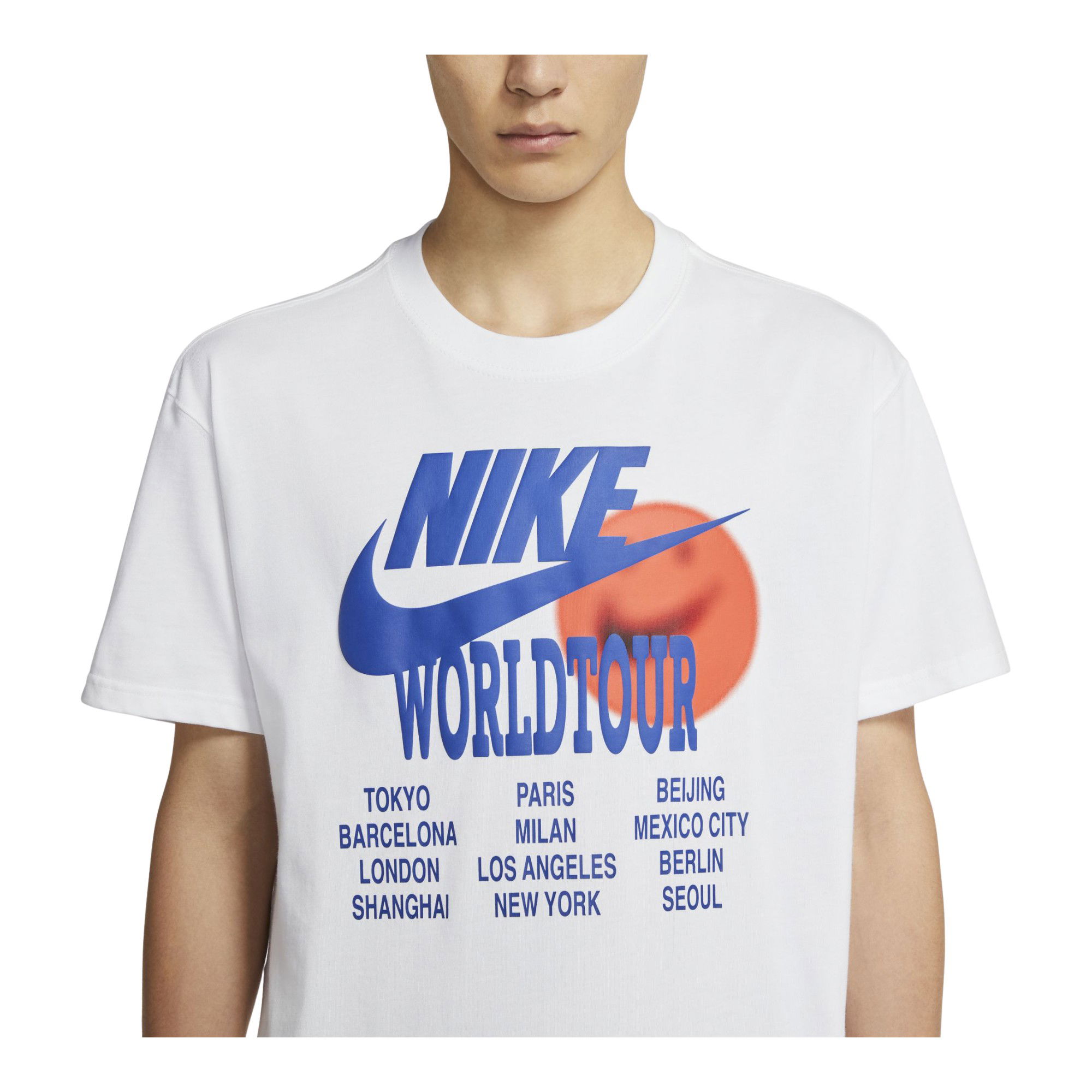 Nike Sportswear World Tour Short-Sleeve Erkek Tişört