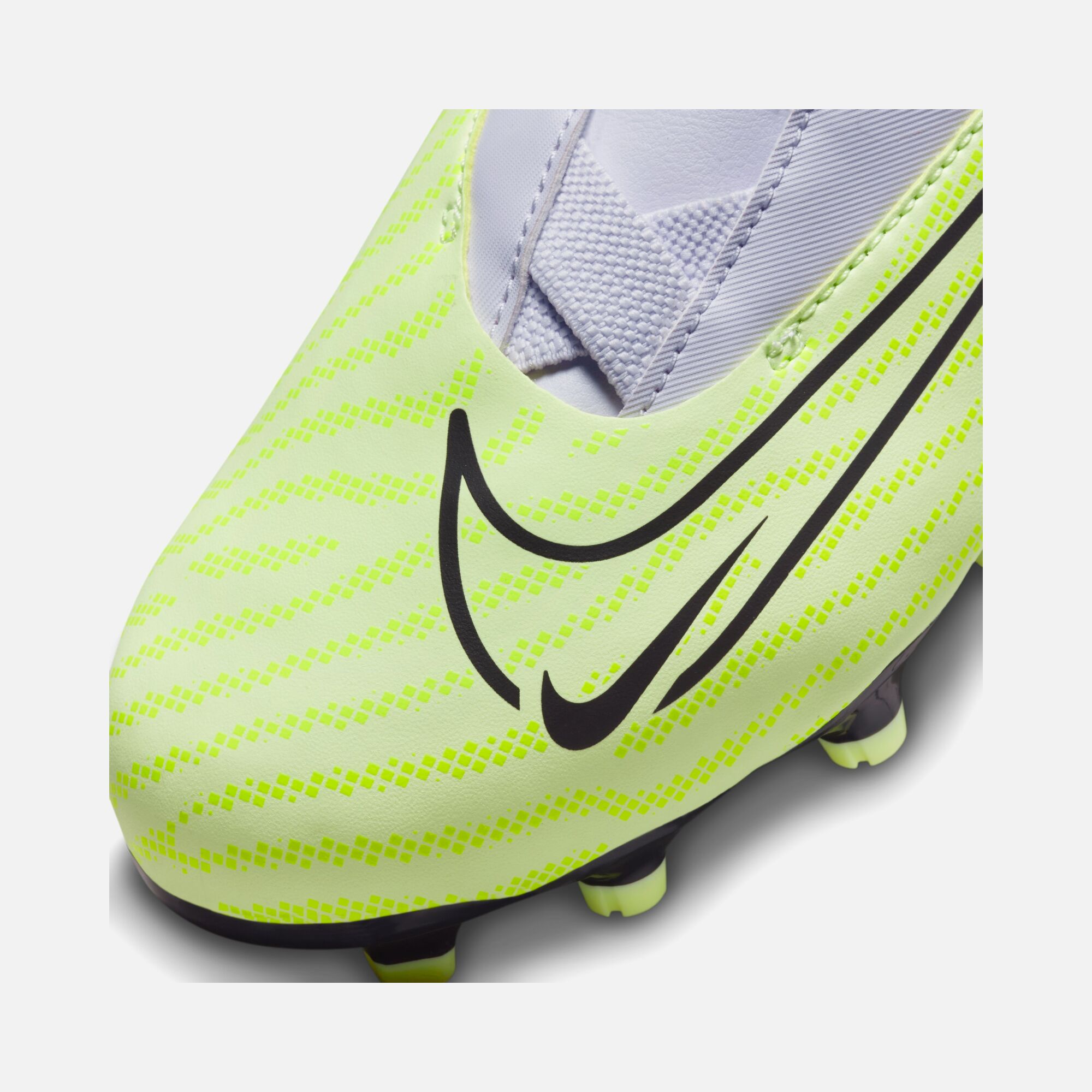 Nike Jr. Phantom GX Academy MG Multi-Ground Çocuk Krampon