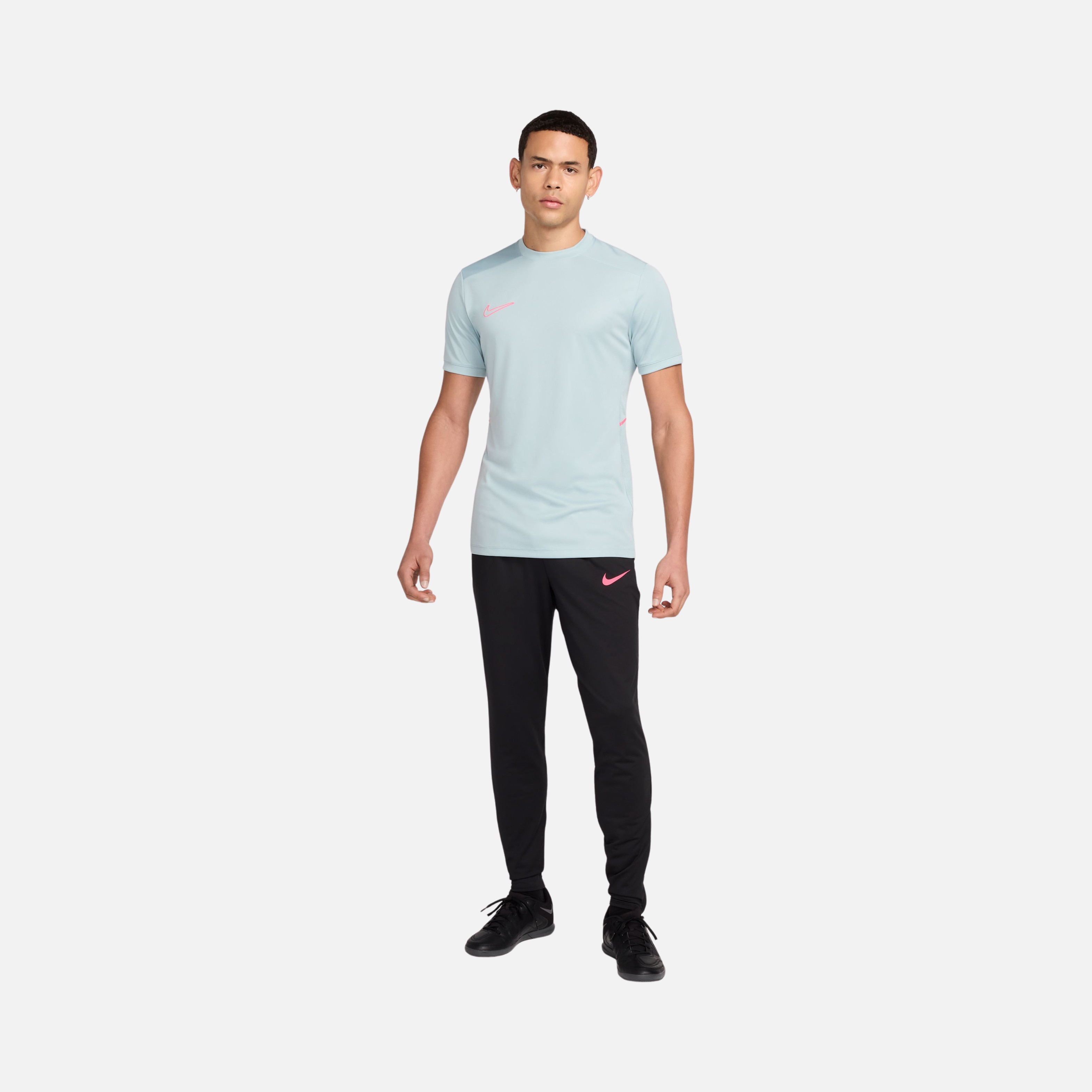 Nike Dri-Fit Strike Slim-Fit Football Training Erkek Eşofman Altı