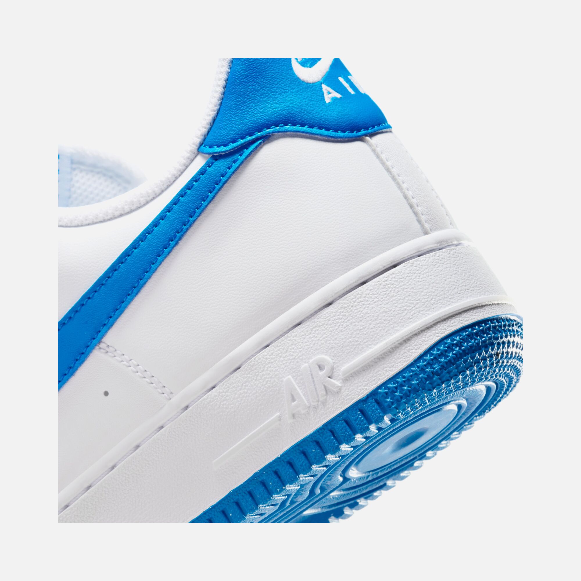 Nike Air Force 1 '07 FW24 Erkek Spor Ayakkabı