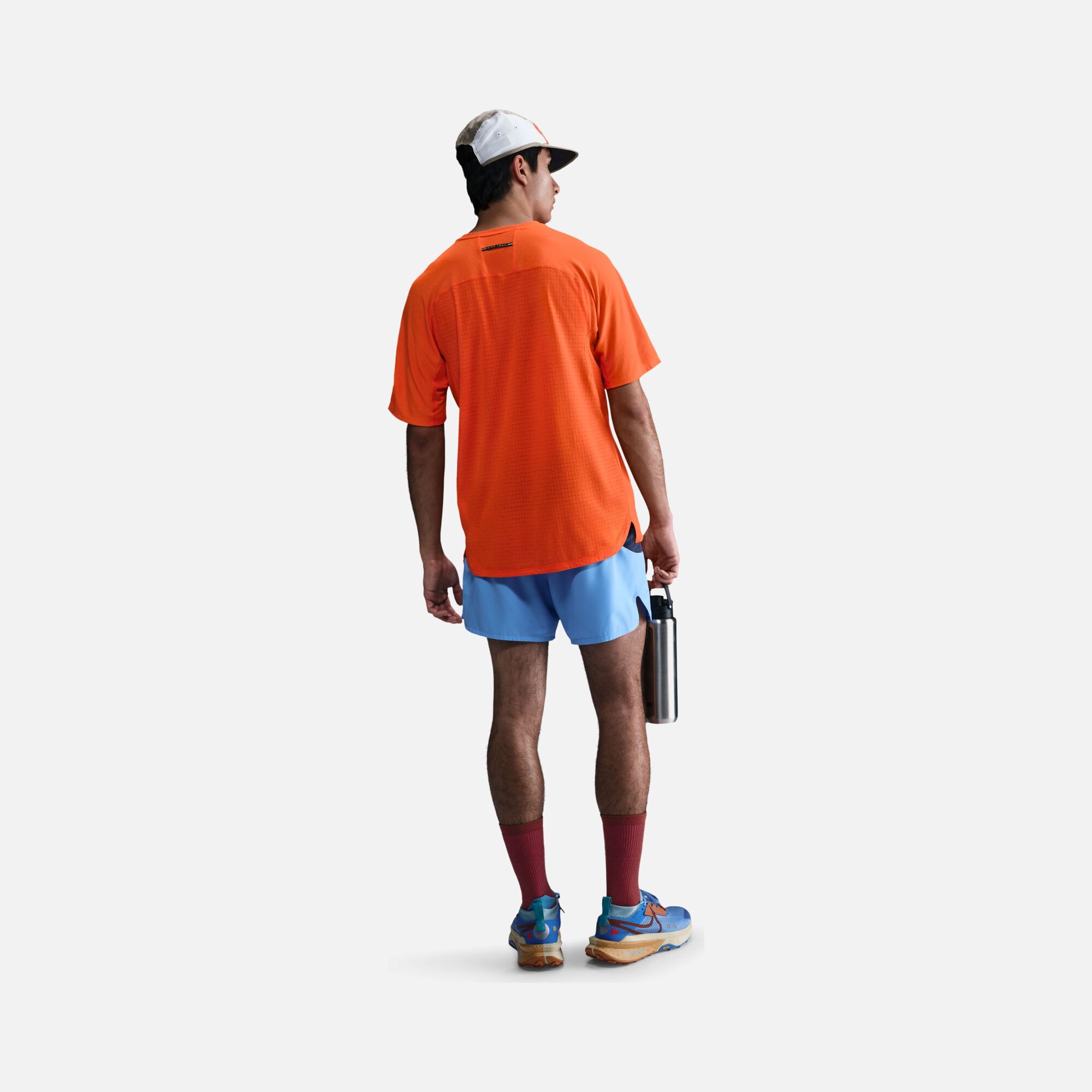 Nike Dri-Fit ADV Solar Chase Trail Running Short-Sleeve Erkek Tişört