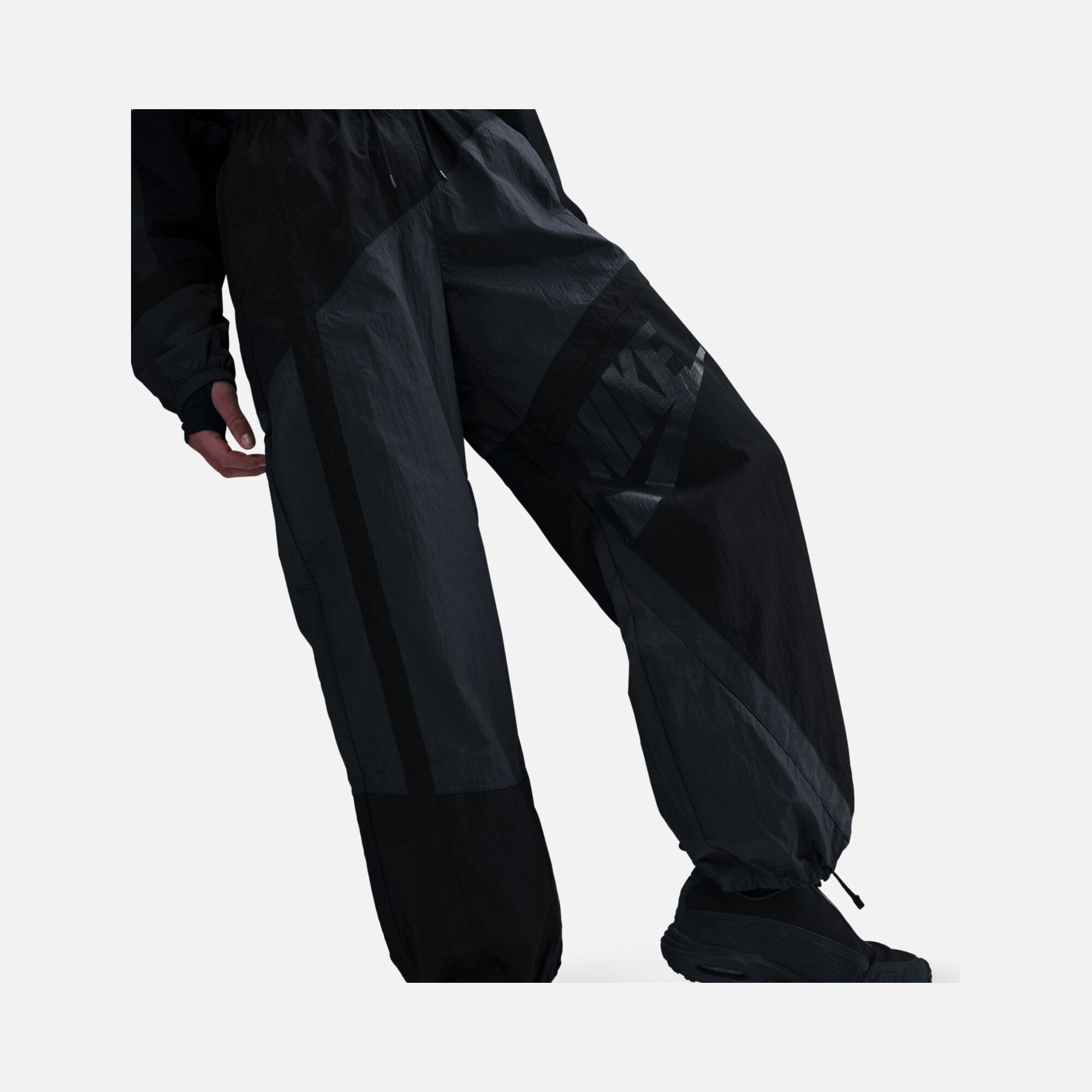 Nike Sportswear Street Woven Open-Hem Kadın Eşofman Altı