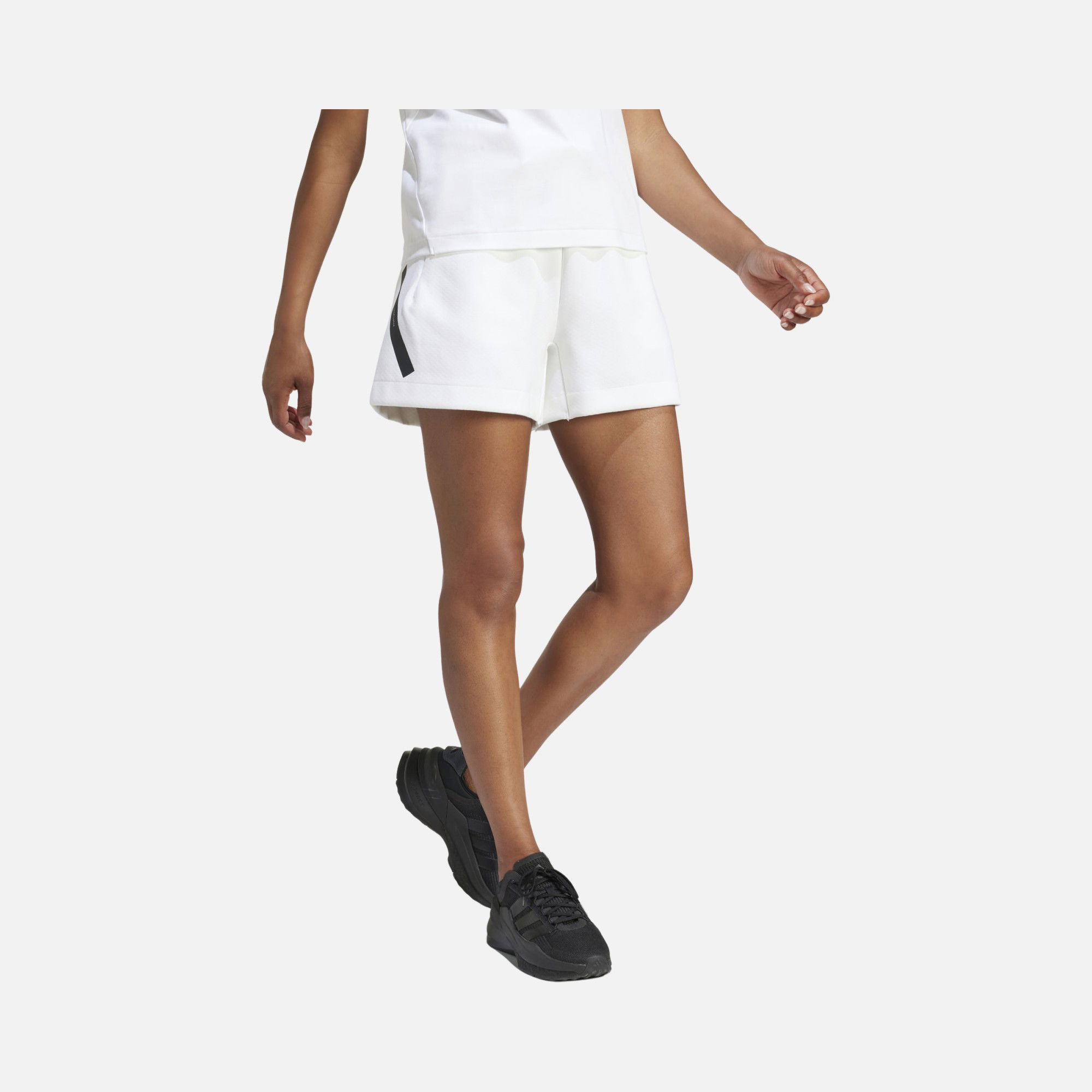 adidas Z.N.E. Sportswear Kadın Şort