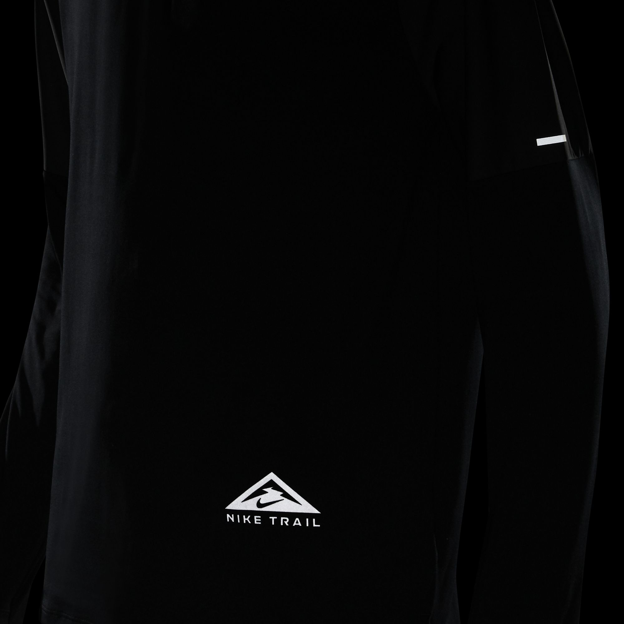 Nike Dri-Fit Trail Running 1/2-Zip Long-Sleeve Erkek Tişört