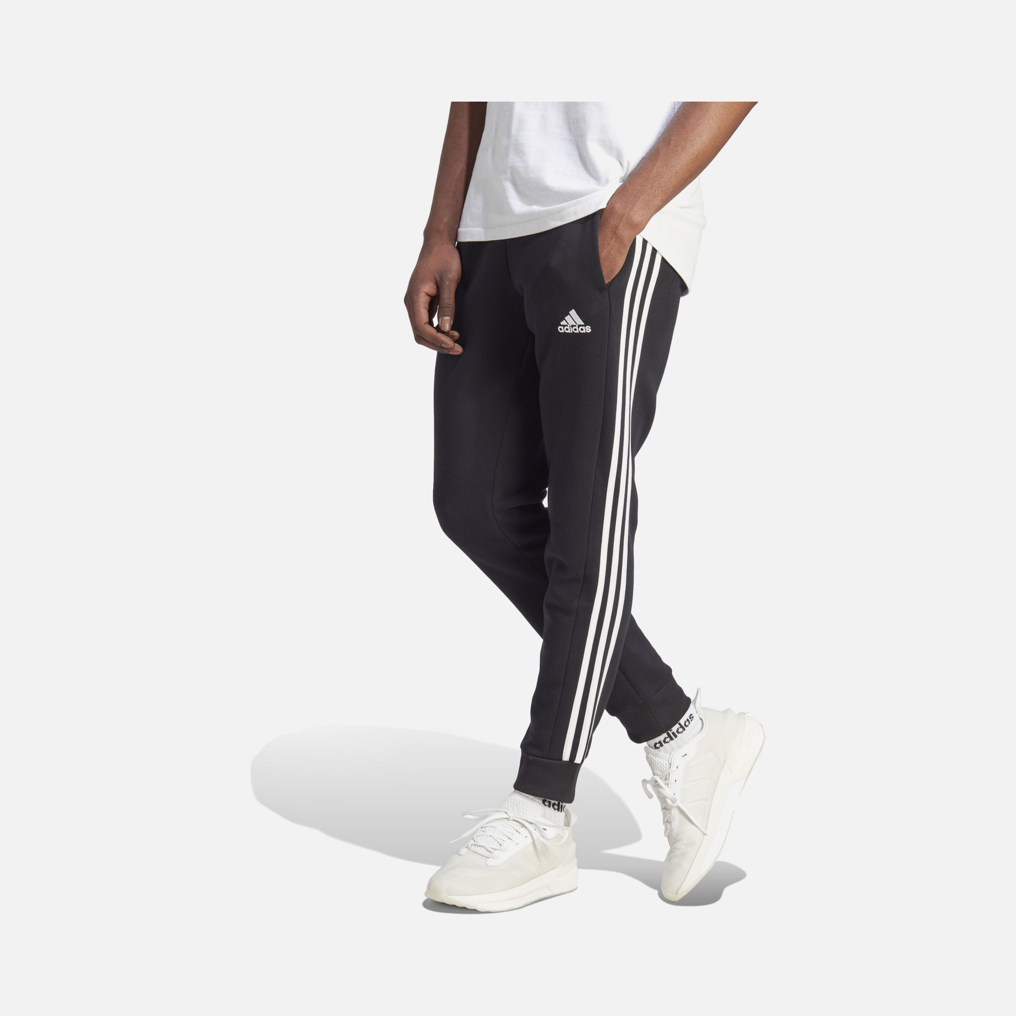 adidas Sportswear FW23 Essentials Fleece 3-Stripes Tapered Cuff Erkek Eşofman Altı